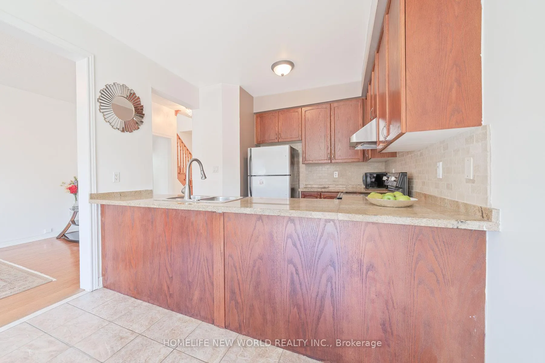 Photo 8 of 47 Ozner Crescent, Vaughan, Vellore Village — HOMEH