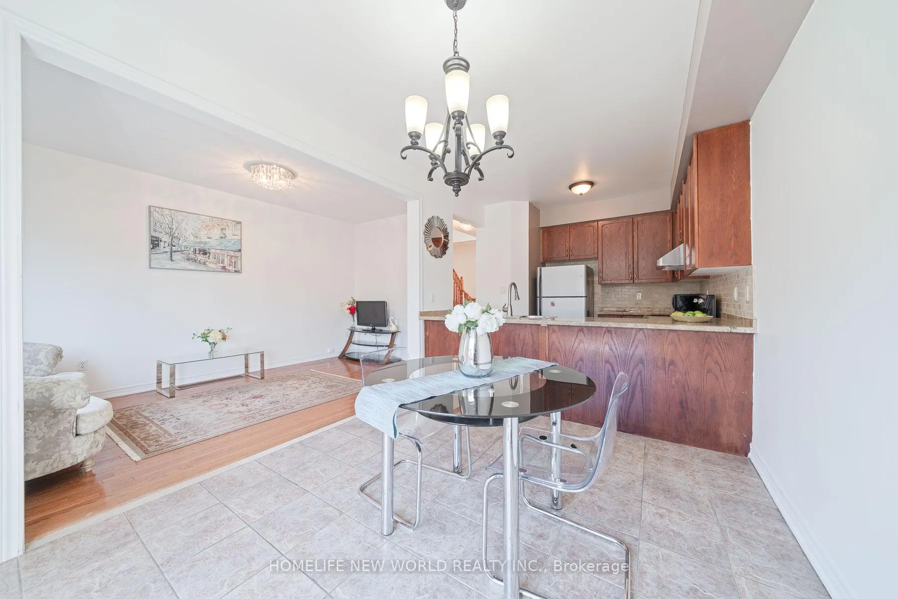 Photo 9 of 47 Ozner Crescent, Vaughan, Vellore Village — HOMEH