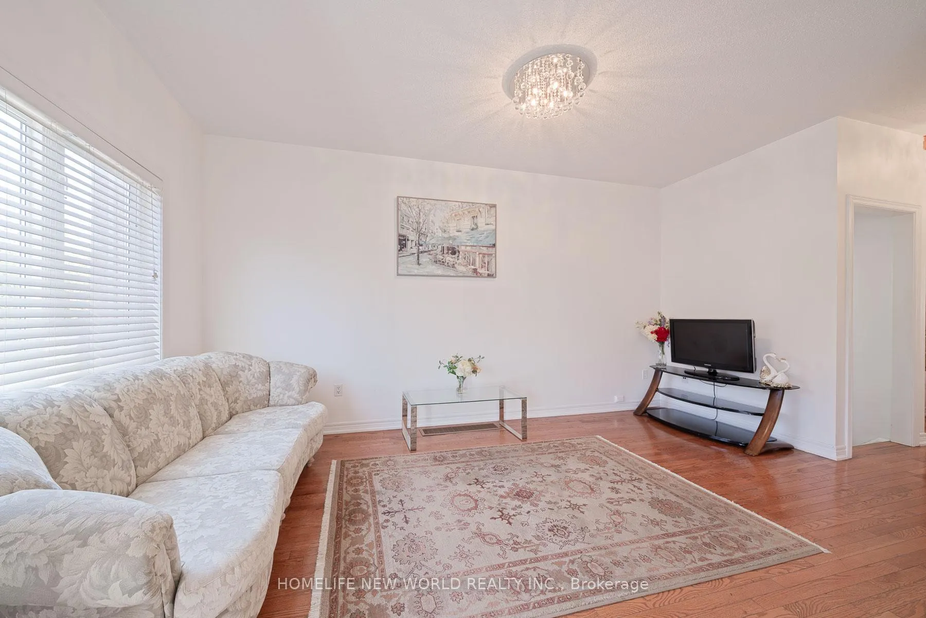 Photo 13 of 47 Ozner Crescent, Vaughan, Vellore Village — HOMEH