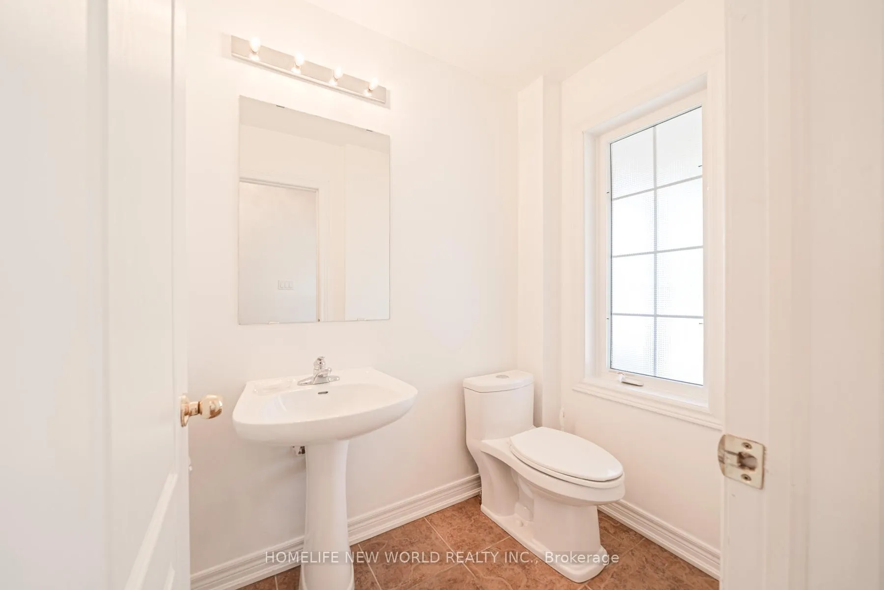 Photo 14 of 47 Ozner Crescent, Vaughan, Vellore Village — HOMEH