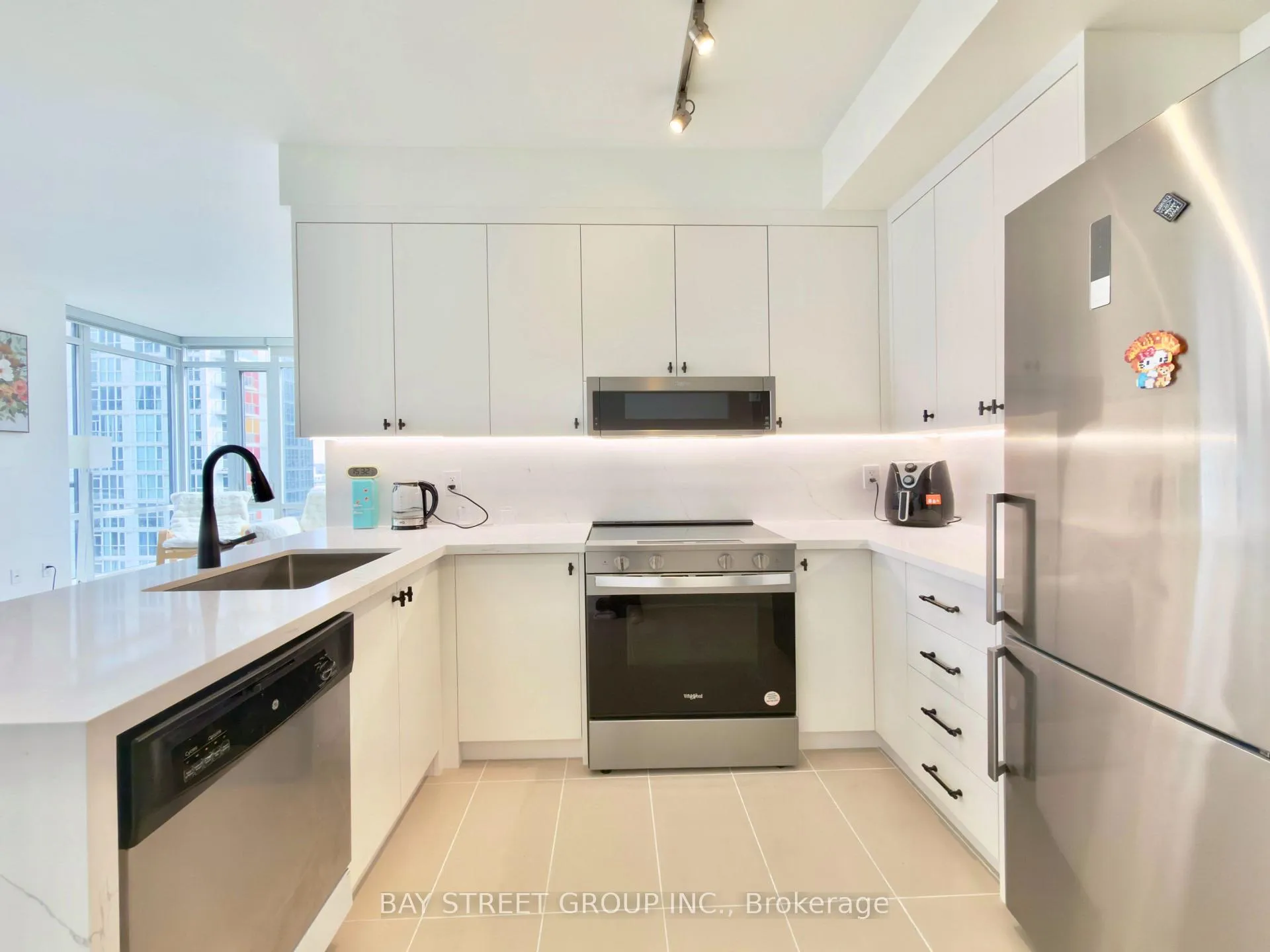 Photo 8 of Unit 1209, 170 Fort York Boulevard, Toronto, Waterfront Communities — HOMEH