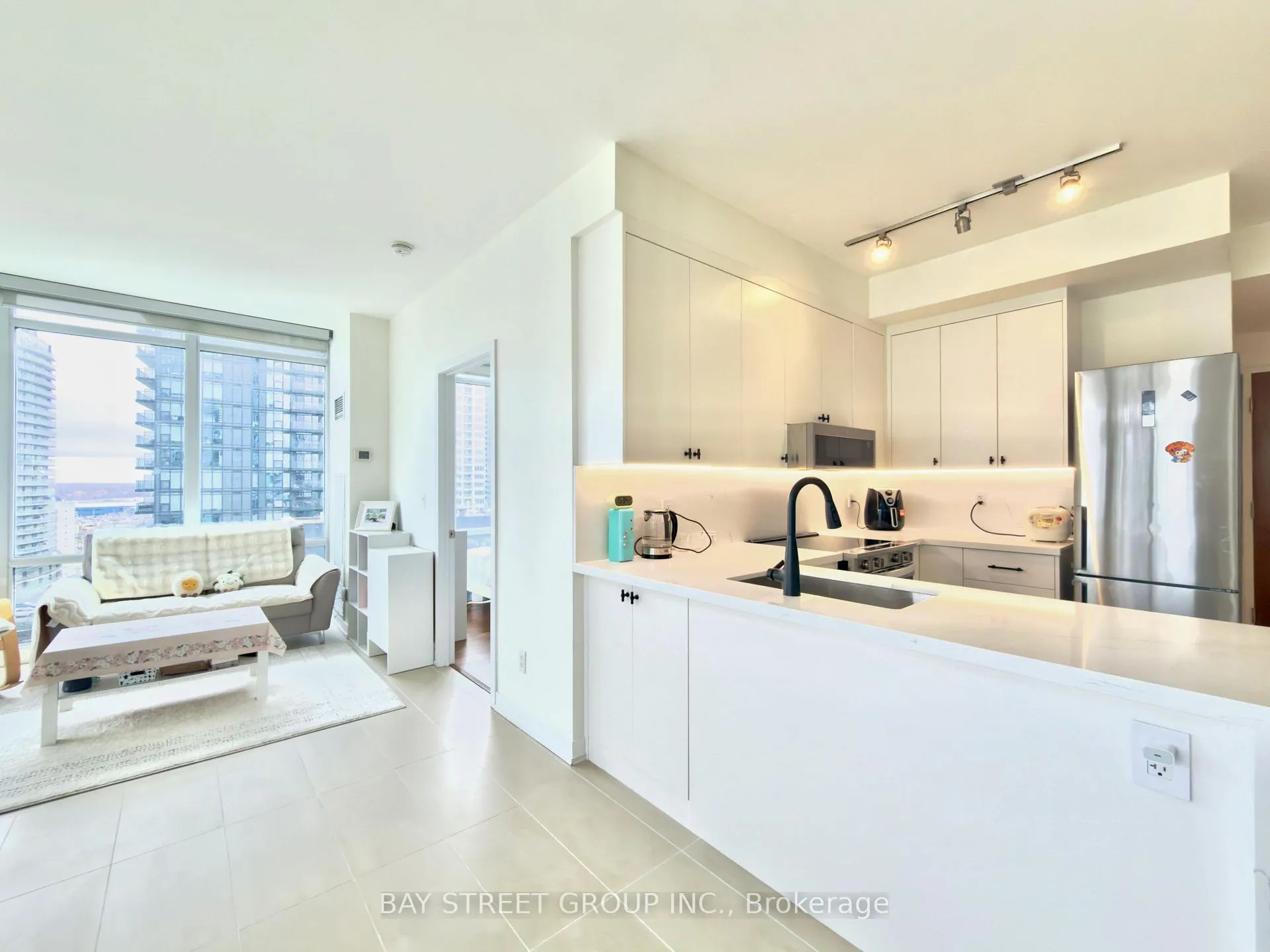 Photo 12 of Unit 1209, 170 Fort York Boulevard, Toronto, Waterfront Communities — HOMEH