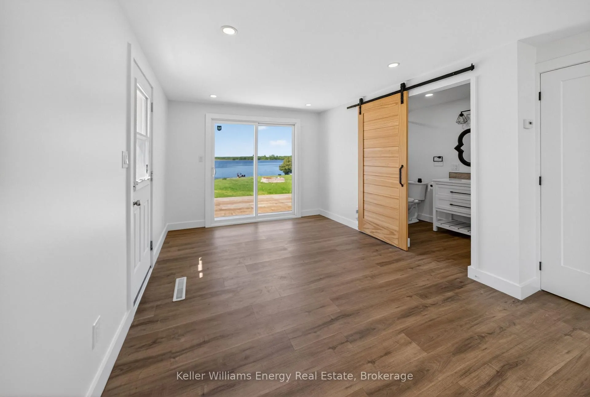 Photo 13 of 1534 County Road 35, Prince Edward County, Sophiasburg Ward — HOMEH