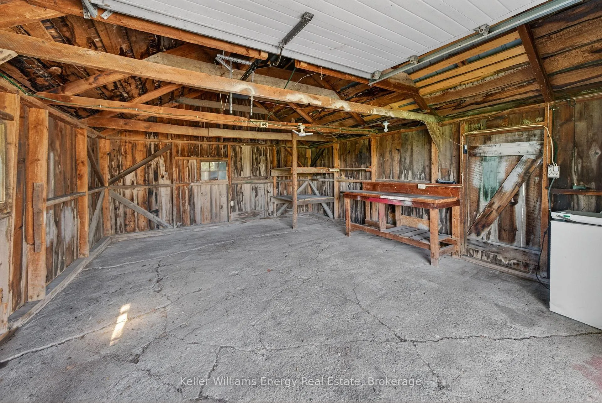 Photo 32 of 1534 County Road 35, Prince Edward County, Sophiasburg Ward — HOMEH