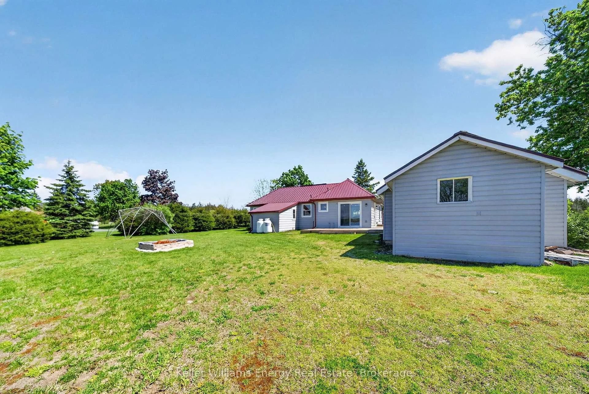 Photo 39 of 1534 County Road 35, Prince Edward County, Sophiasburg Ward — HOMEH