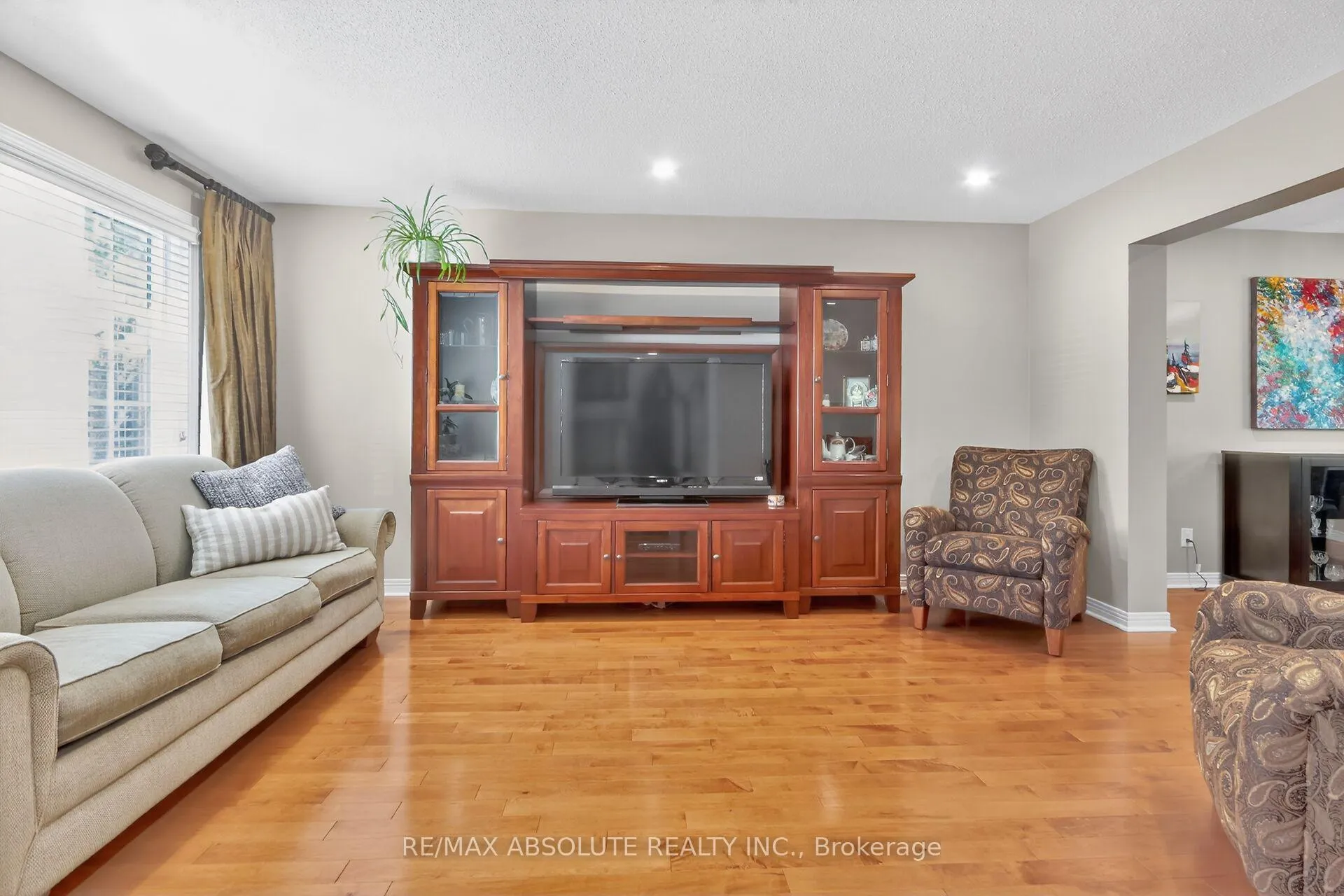 Photo 10 of 11 Mancil Drive, Ottawa, Barrhaven - Knollsbrook — HOMEH