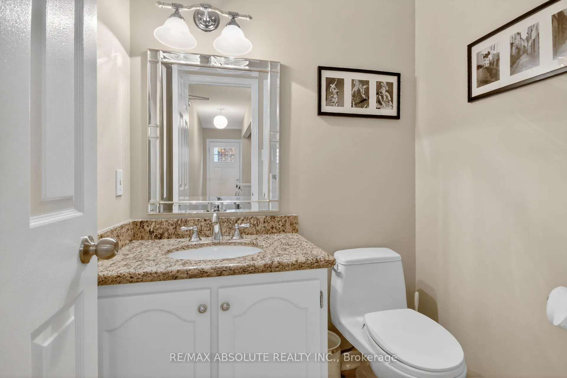 Photo 24 of 11 Mancil Drive, Ottawa, Barrhaven - Knollsbrook — HOMEH