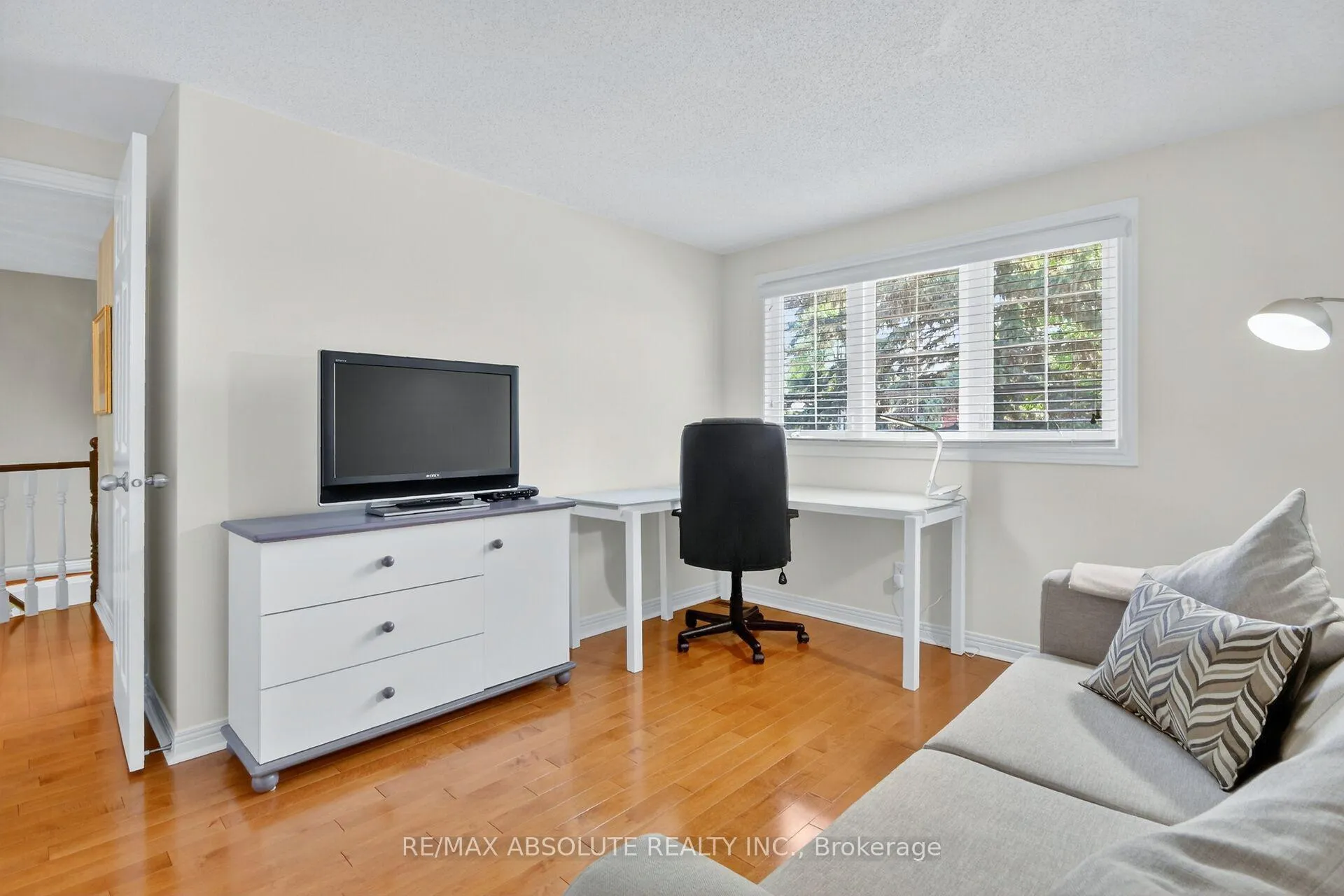 Photo 31 of 11 Mancil Drive, Ottawa, Barrhaven - Knollsbrook — HOMEH