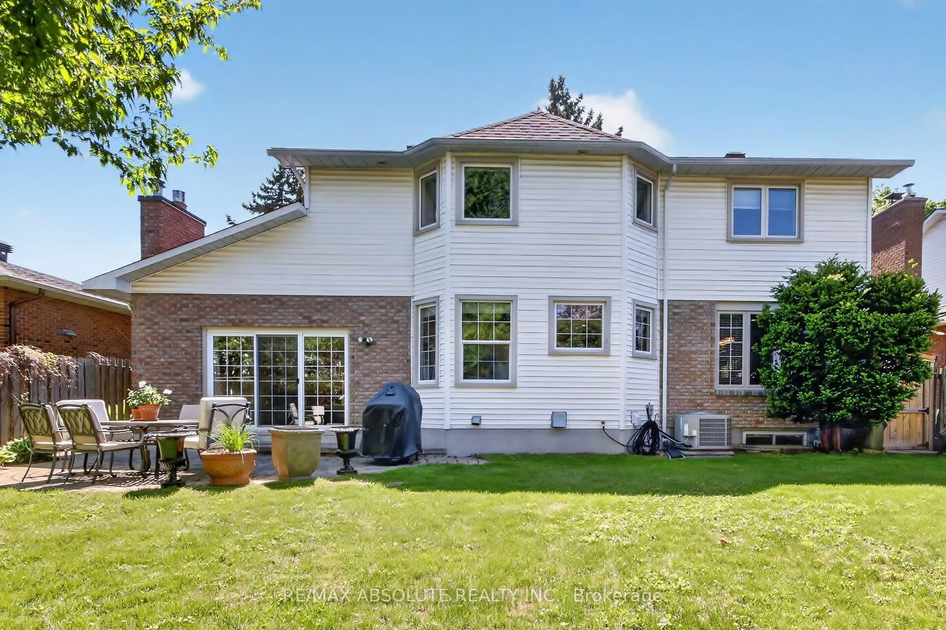 Photo 45 of 11 Mancil Drive, Ottawa, Barrhaven - Knollsbrook — HOMEH