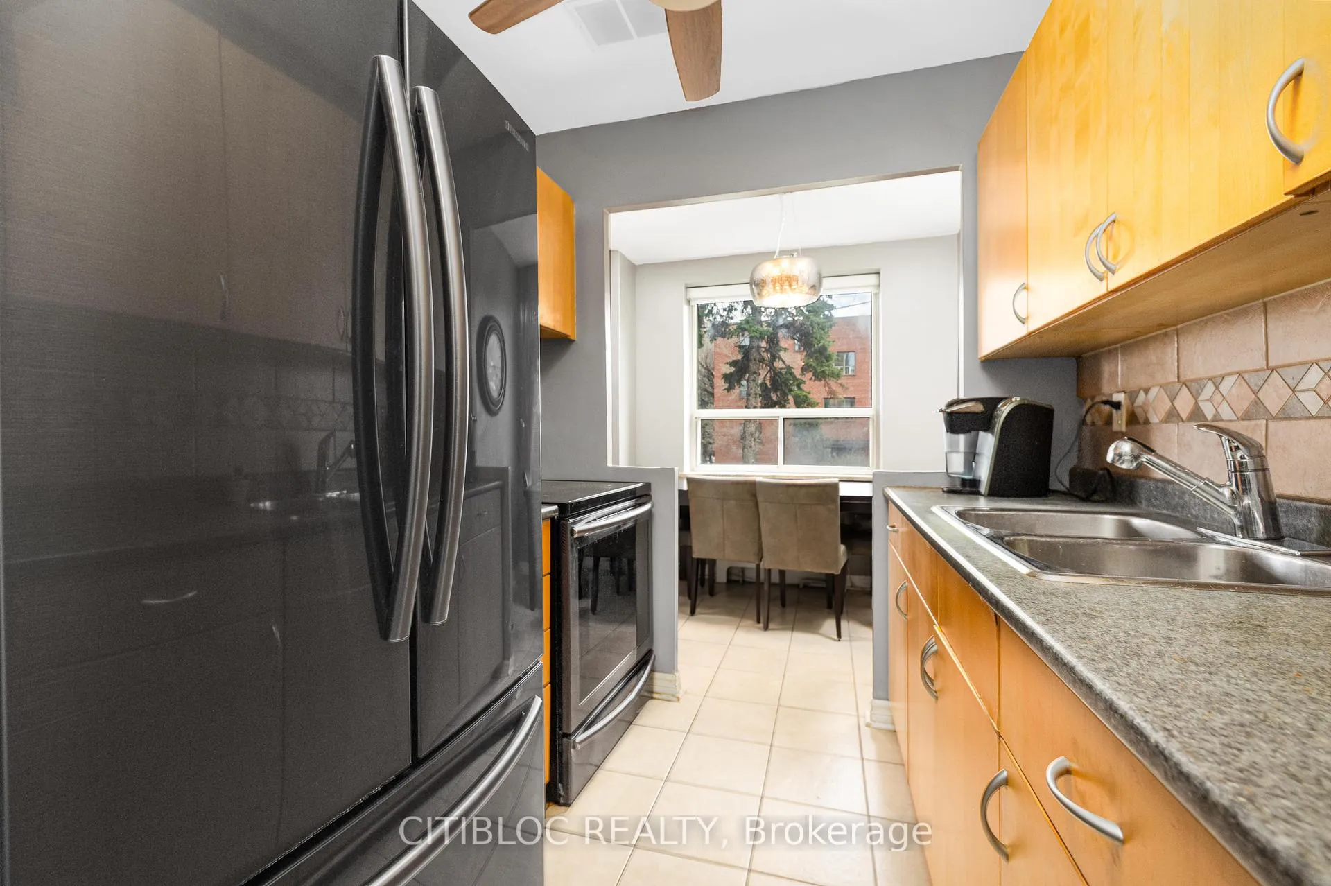 Photo 15 of Unit 201, 219 Wilson Avenue, Toronto, Bedford Park-Nortown — HOMEH