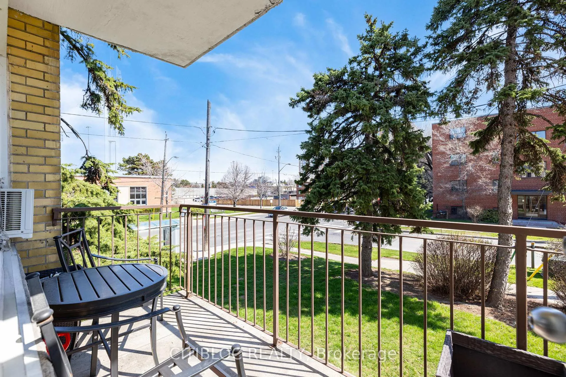 Photo 24 of Unit 201, 219 Wilson Avenue, Toronto, Bedford Park-Nortown — HOMEH