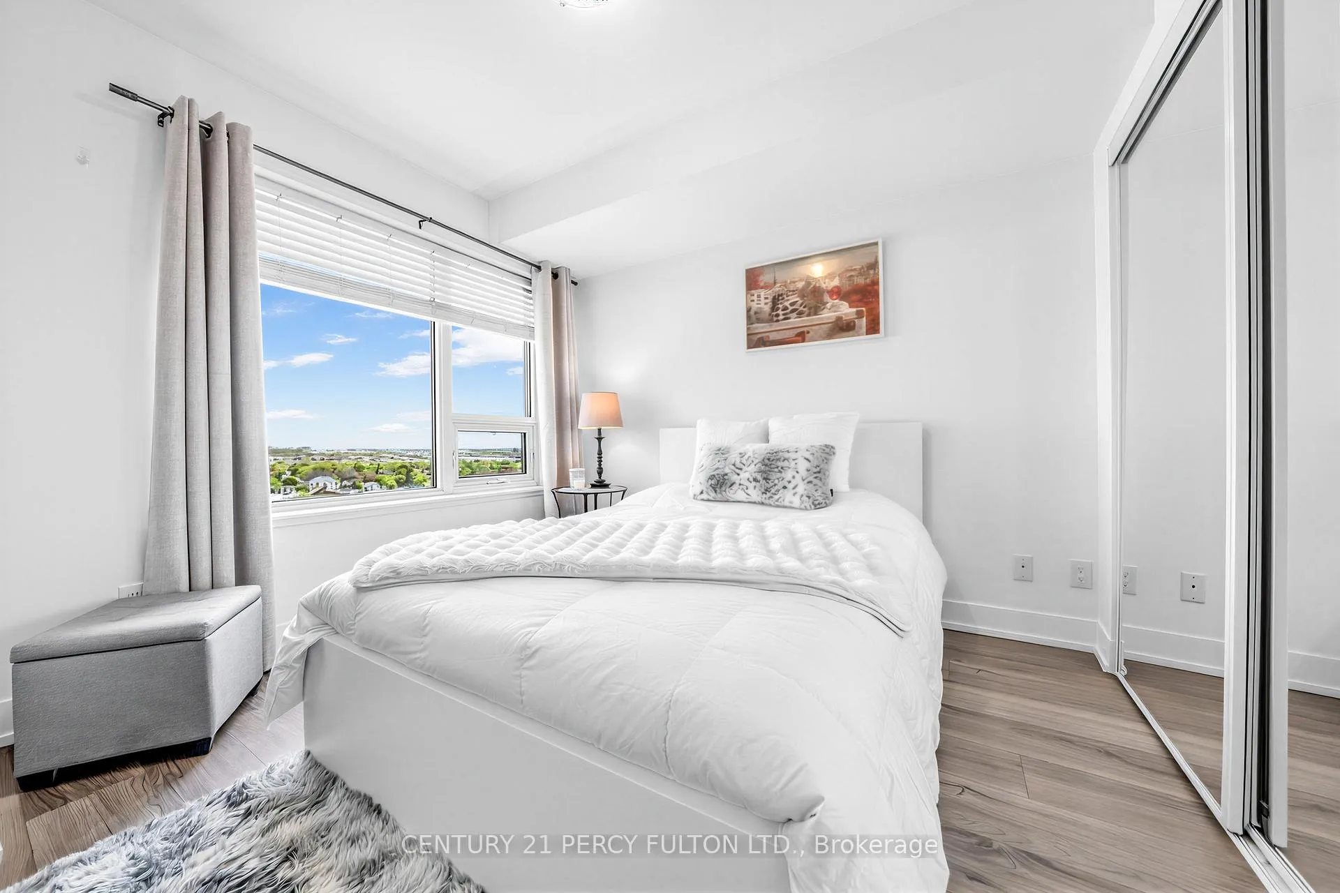 Photo 5 of Unit 1303, 1215 Bayly Street, Pickering, Bay Ridges — HOMEH