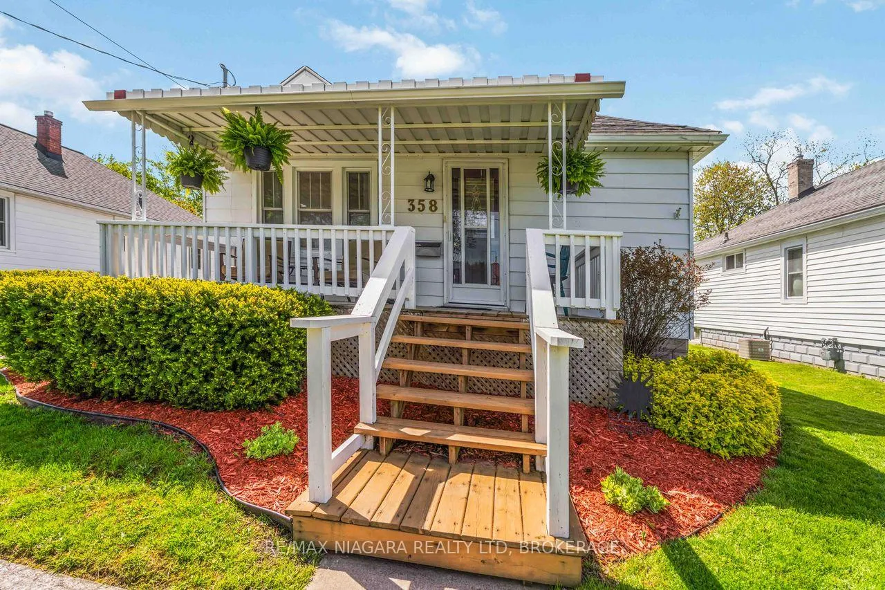 Photo 3 of 358 Sugarloaf Street, Port Colborne, Sugarloaf — HOMEH