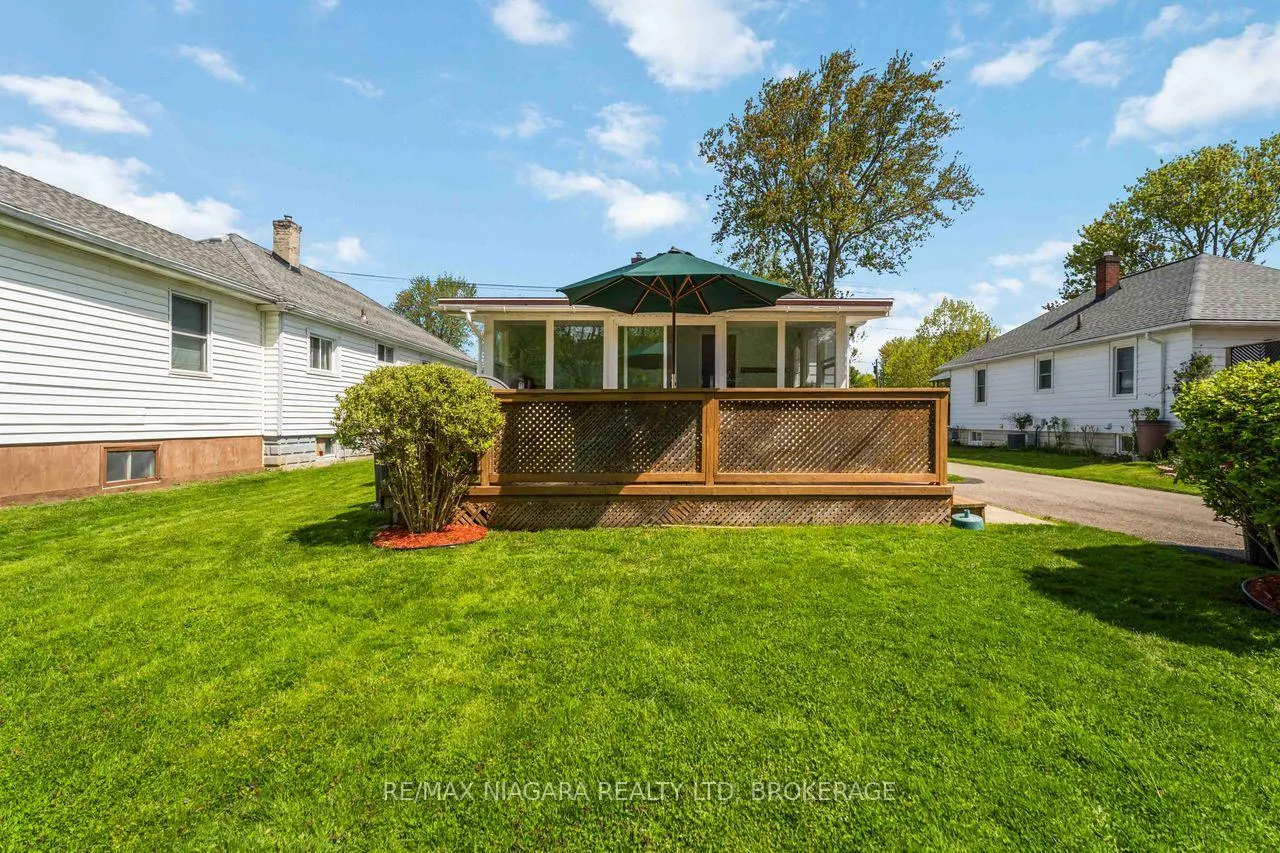 Photo 35 of 358 Sugarloaf Street, Port Colborne, Sugarloaf — HOMEH