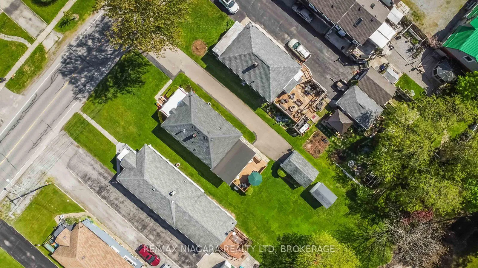 Photo 39 of 358 Sugarloaf Street, Port Colborne, Sugarloaf — HOMEH