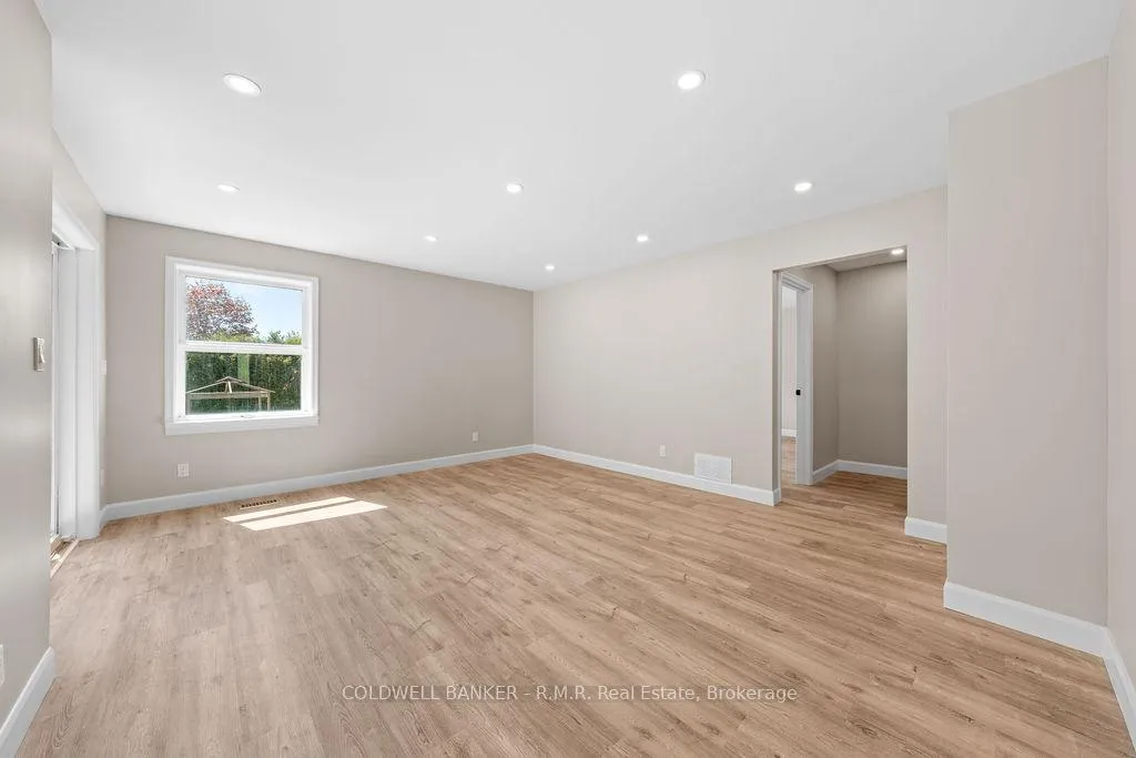 Photo 11 of 9670 Baldwin Street, Whitby, Rural Whitby — HOMEH
