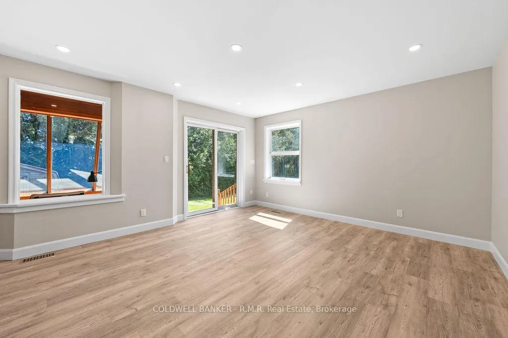 Photo 13 of 9670 Baldwin Street, Whitby, Rural Whitby — HOMEH