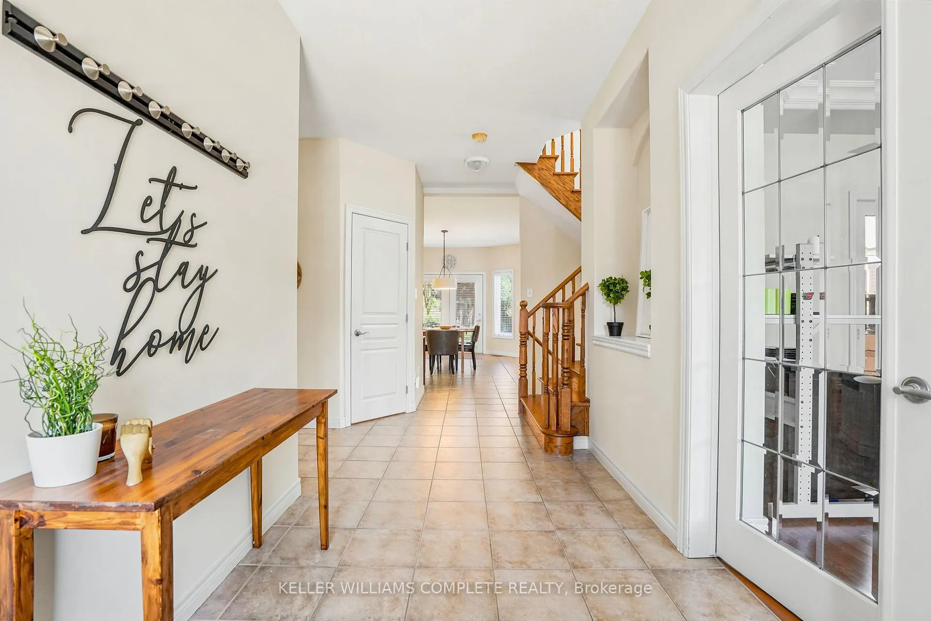 Photo 3 of 16 Oldmill Road, Hamilton, Ancaster — HOMEH