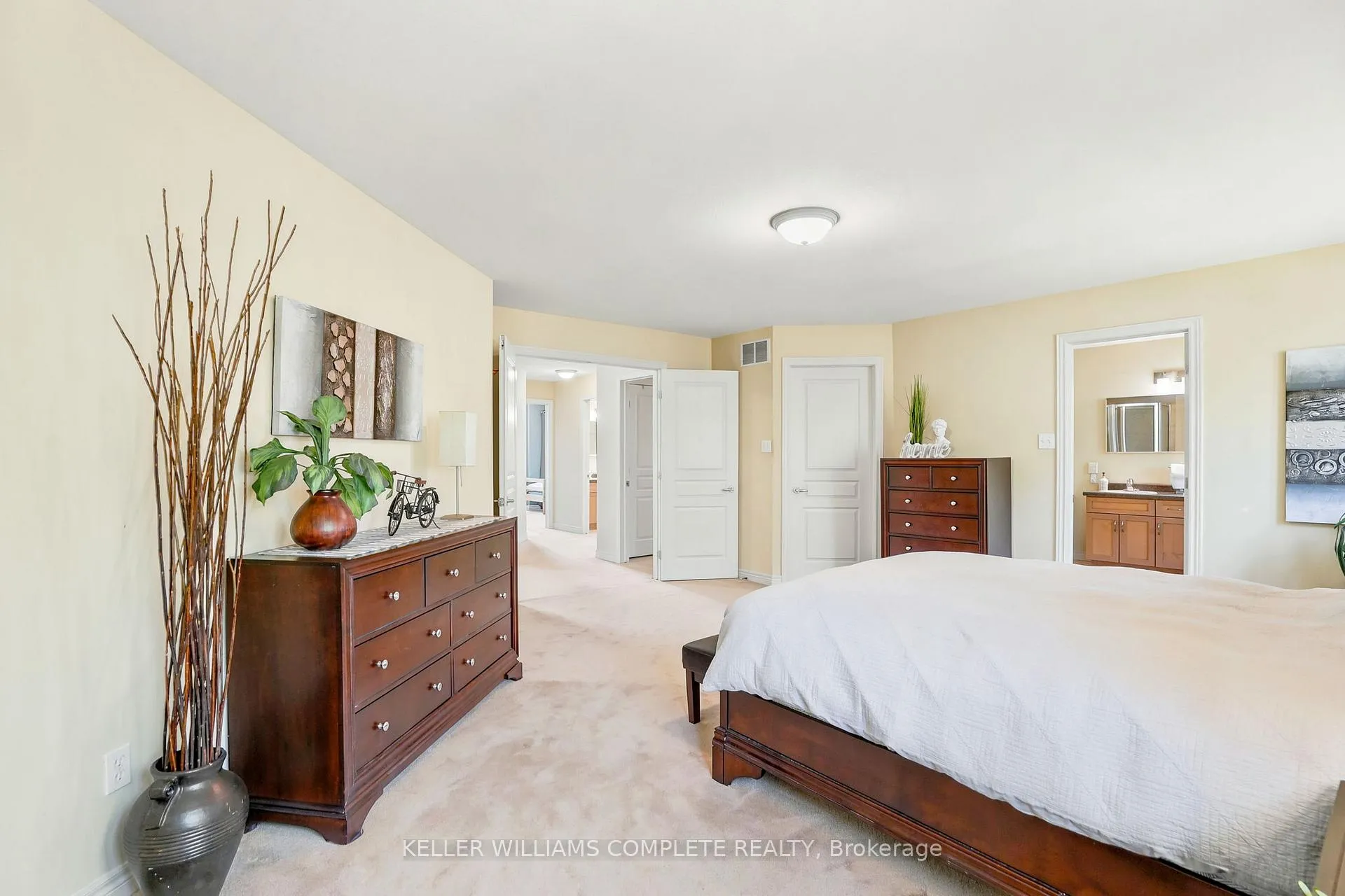 Photo 10 of 16 Oldmill Road, Hamilton, Ancaster — HOMEH