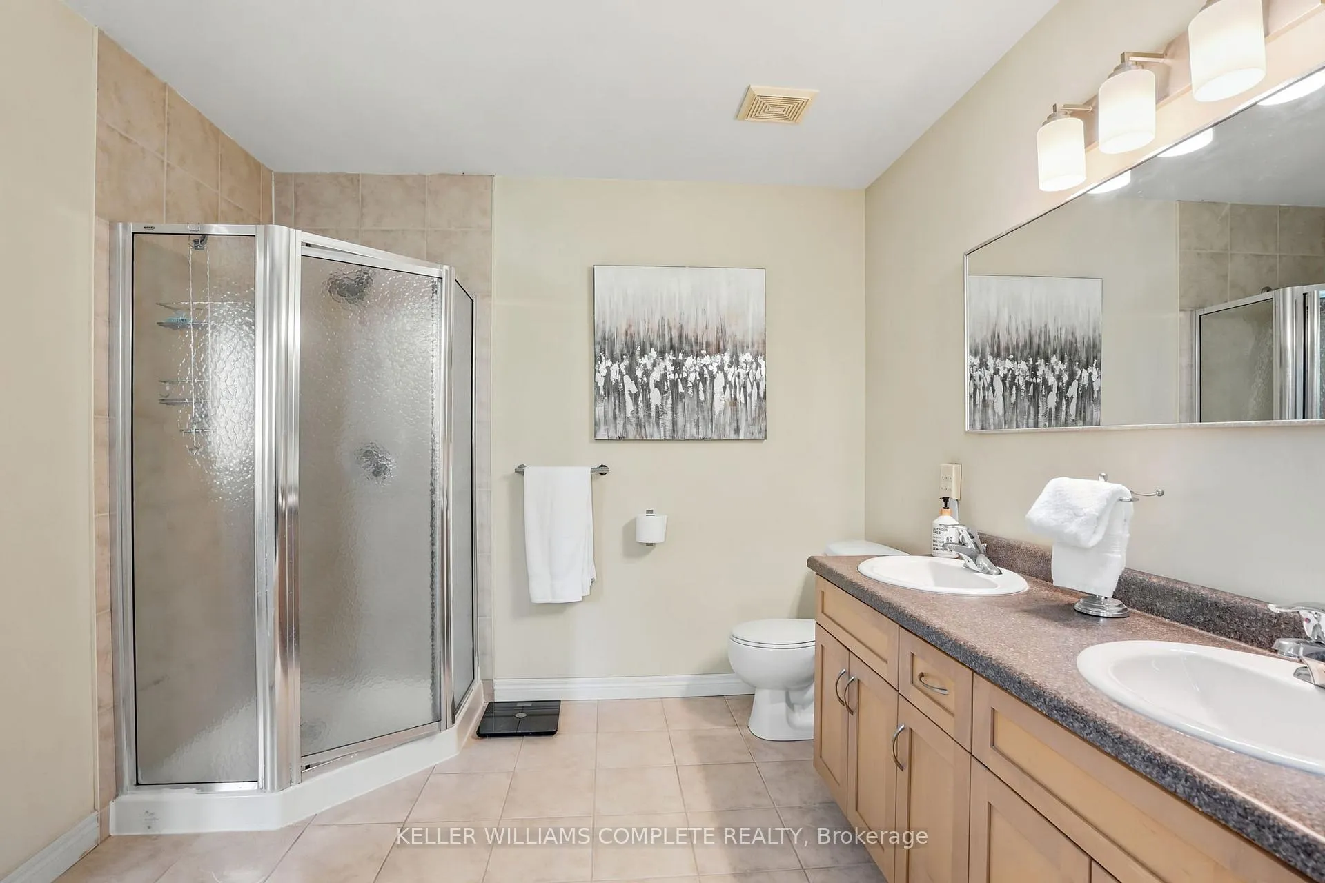 Photo 11 of 16 Oldmill Road, Hamilton, Ancaster — HOMEH