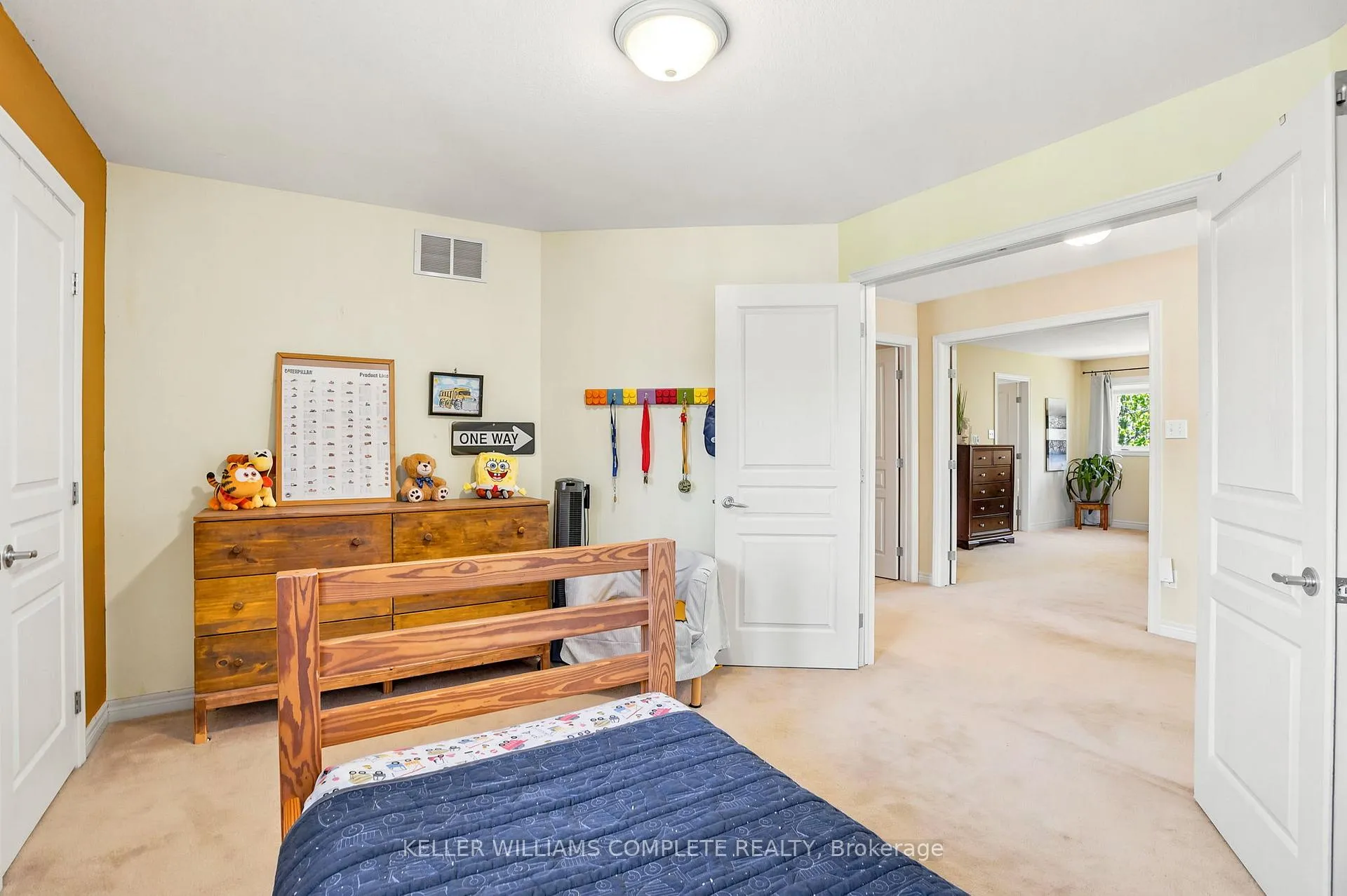 Photo 18 of 16 Oldmill Road, Hamilton, Ancaster — HOMEH