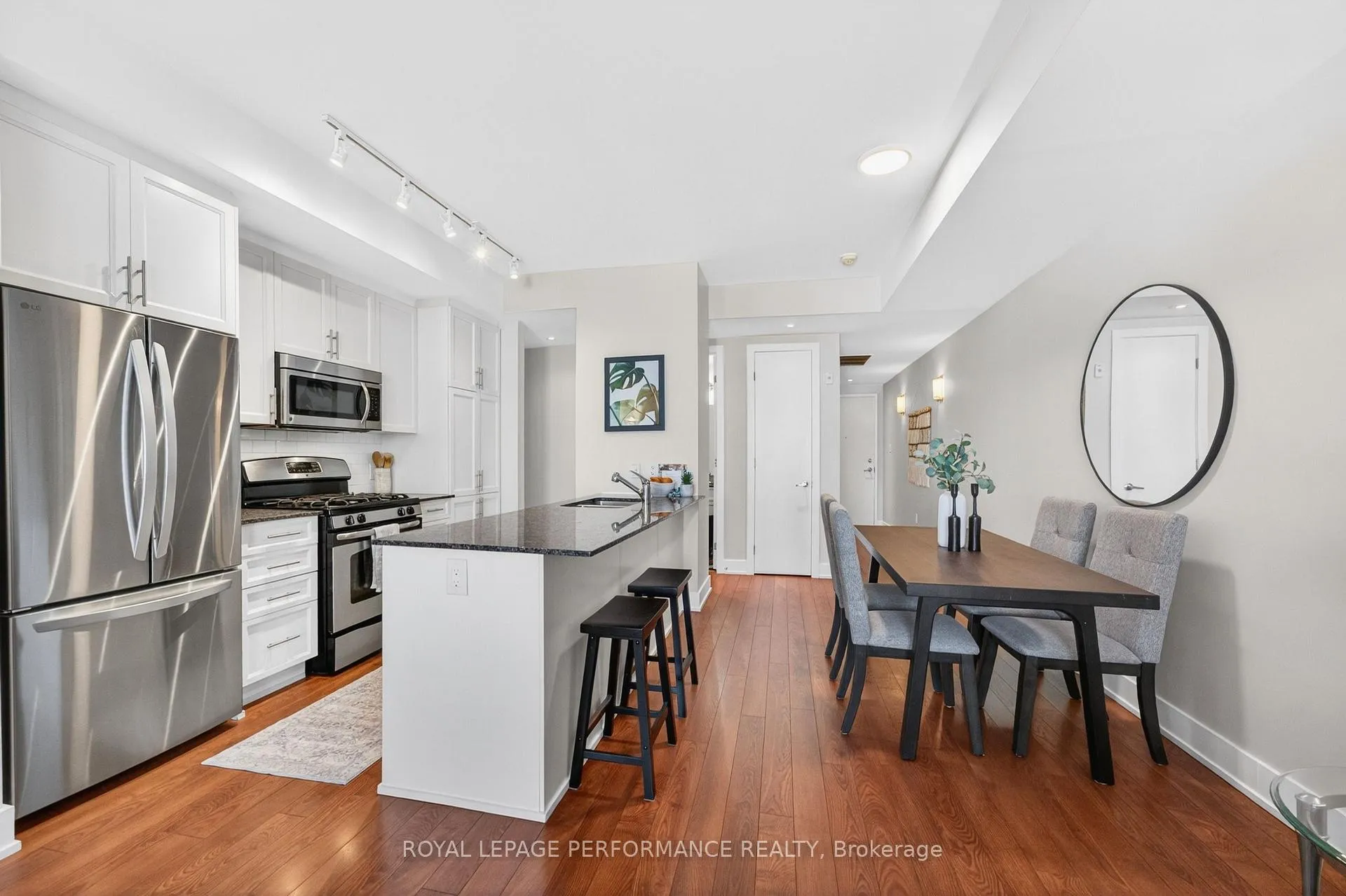 Photo 9 of Unit 203, 131 Holland Avenue, Ottawa, Ottawa West — HOMEH