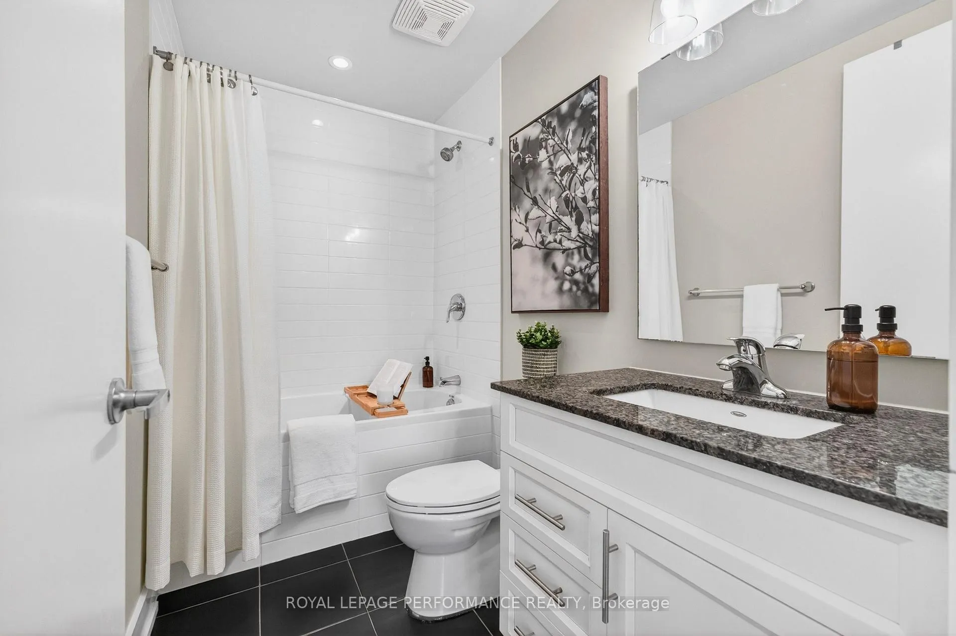 Photo 21 of Unit 203, 131 Holland Avenue, Ottawa, Ottawa West — HOMEH