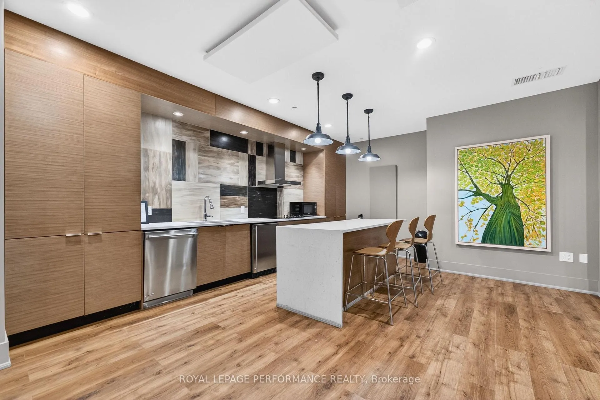 Photo 27 of Unit 203, 131 Holland Avenue, Ottawa, Ottawa West — HOMEH