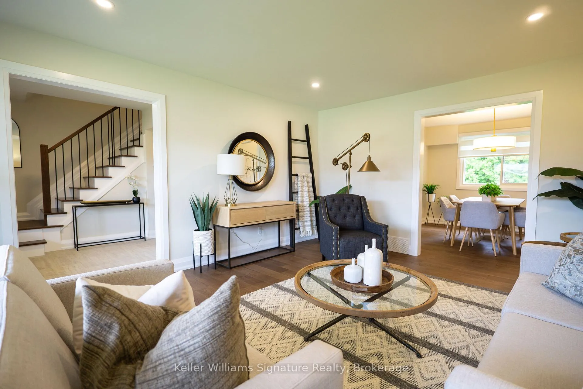 Photo 9 of 503 Wicklow Road, Burlington, Shoreacres — HOMEH