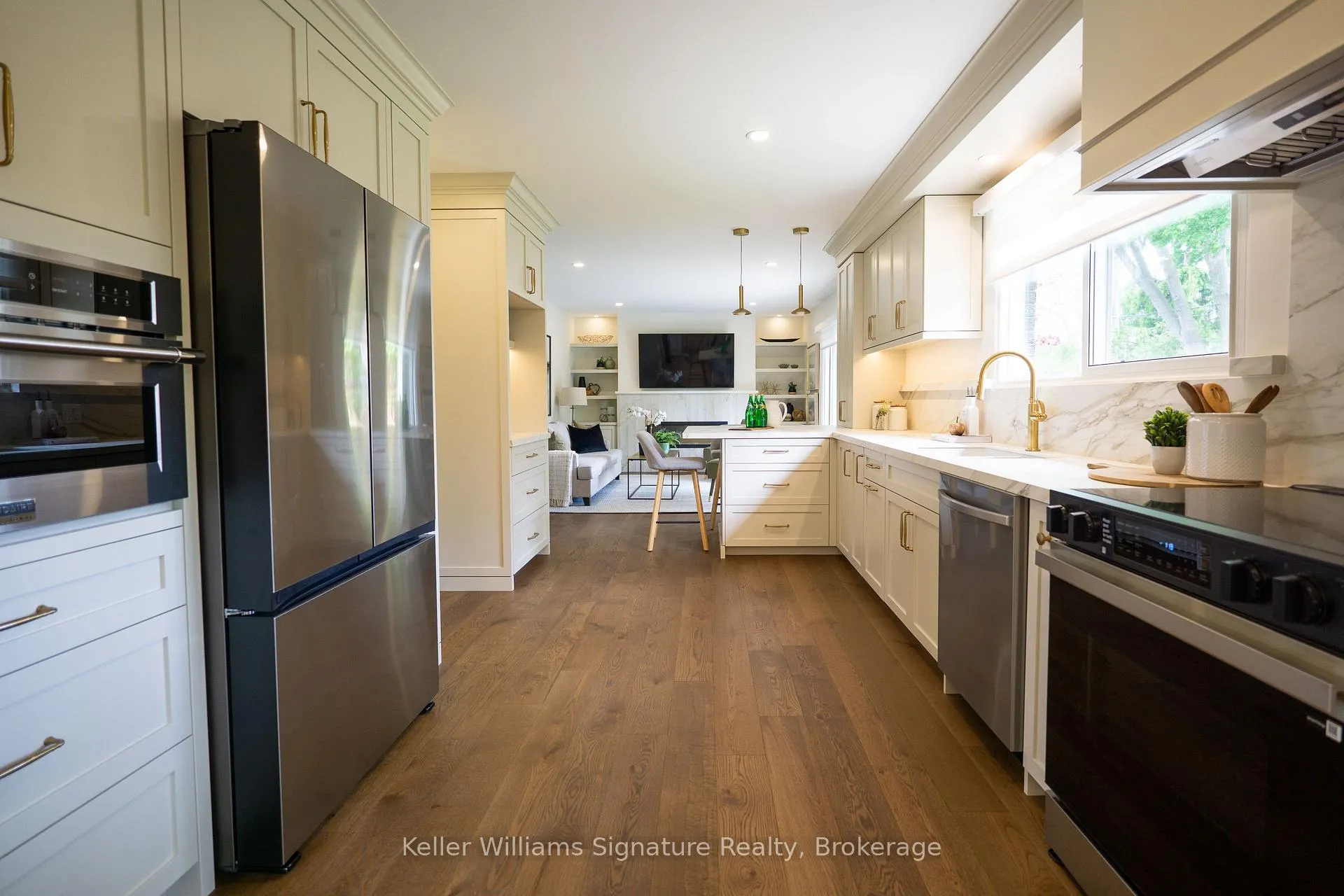 Photo 11 of 503 Wicklow Road, Burlington, Shoreacres — HOMEH