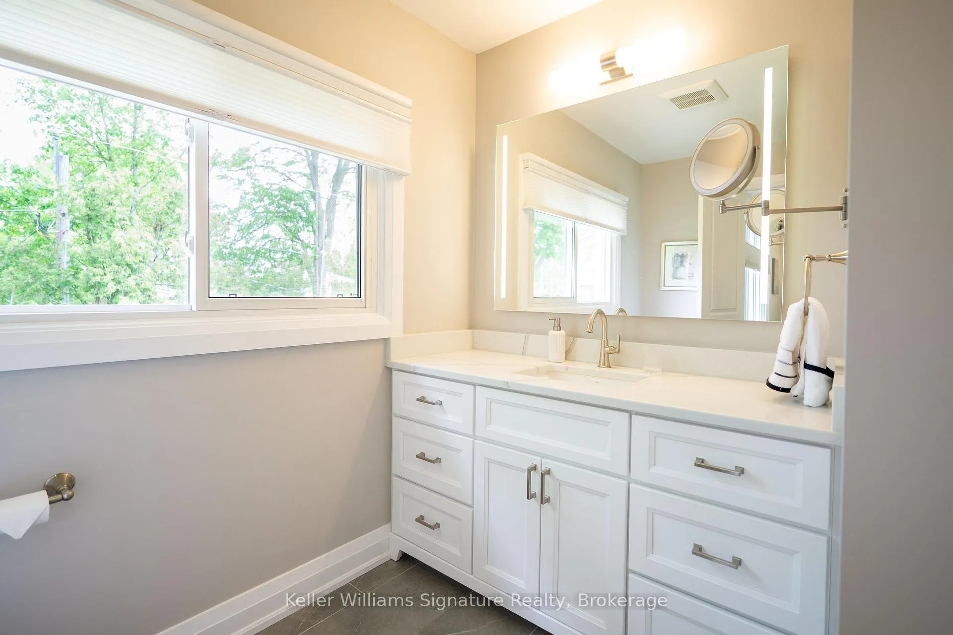 Photo 28 of 503 Wicklow Road, Burlington, Shoreacres — HOMEH