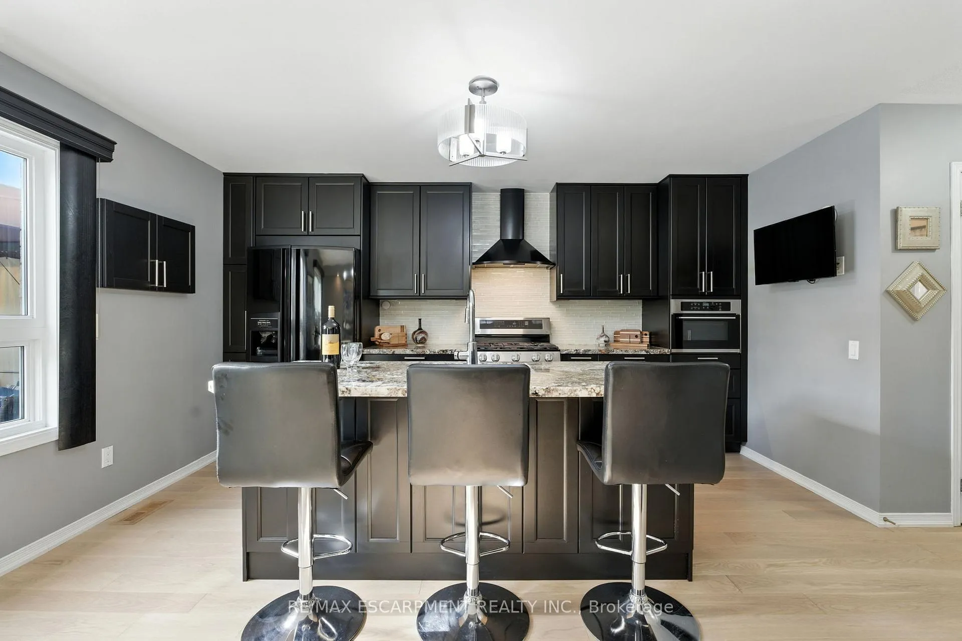 Photo 13 of 88 Grindstone Way, Hamilton, Waterdown — HOMEH