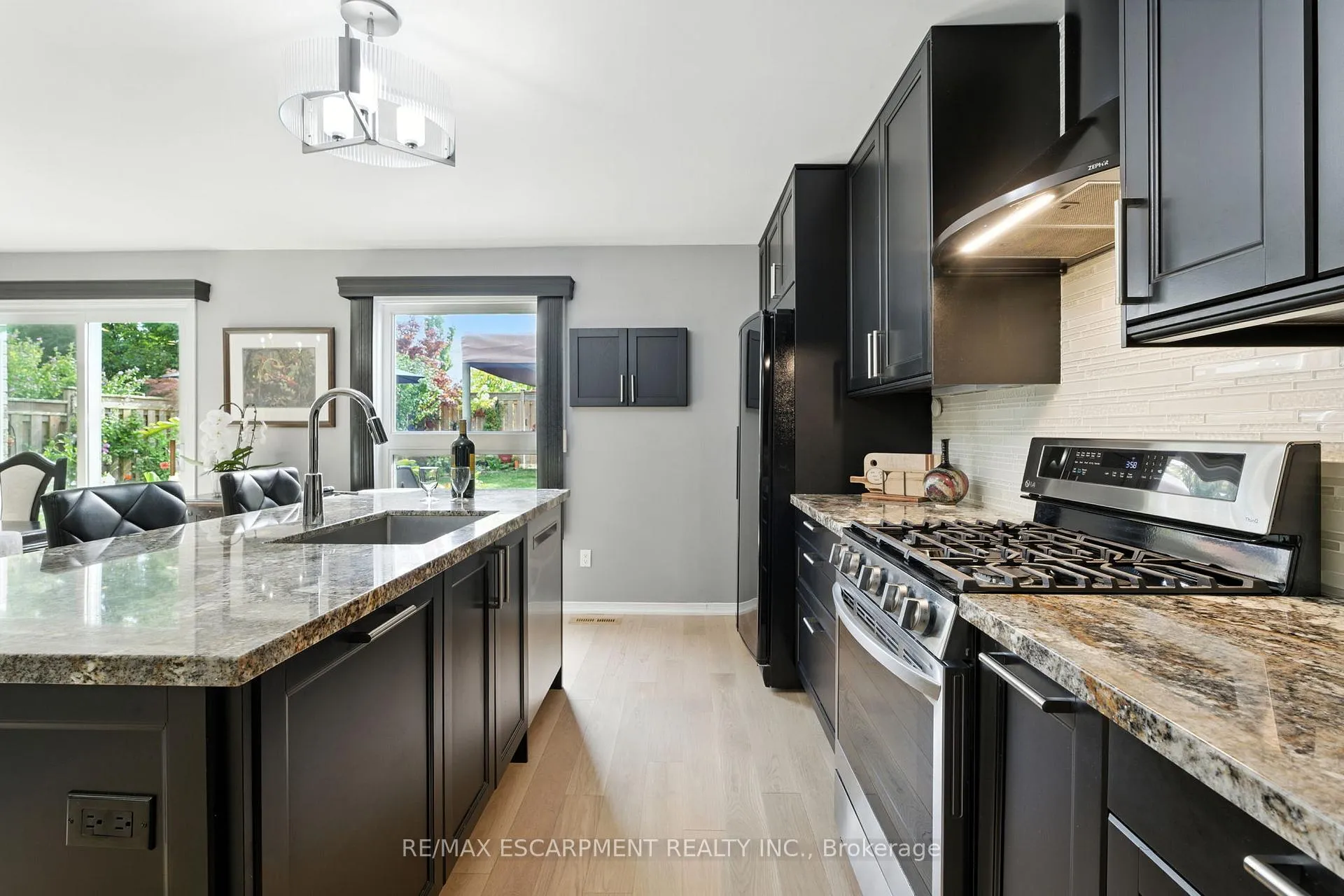 Photo 15 of 88 Grindstone Way, Hamilton, Waterdown — HOMEH