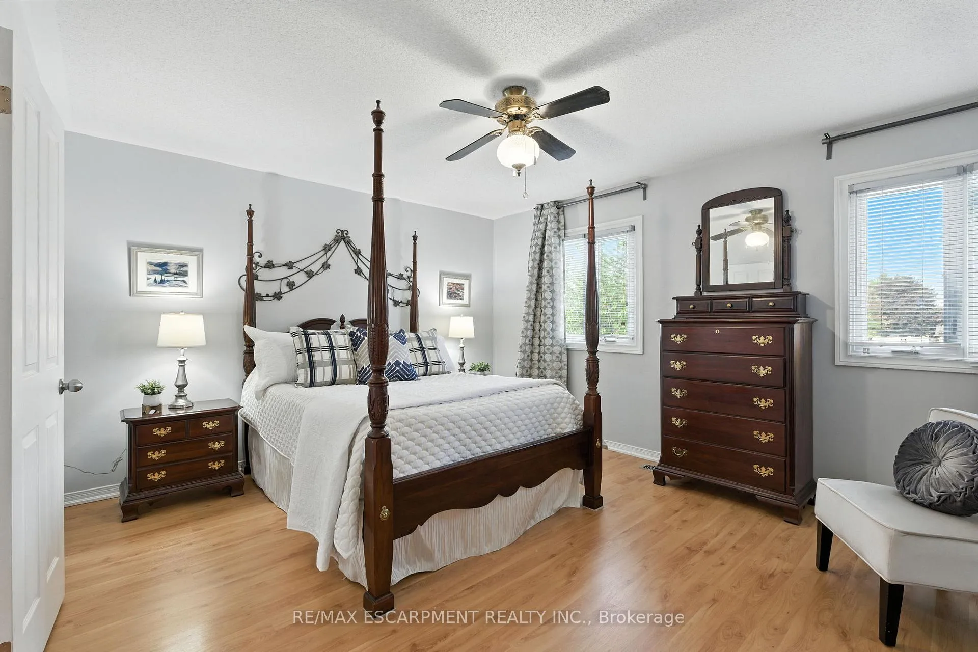 Photo 19 of 88 Grindstone Way, Hamilton, Waterdown — HOMEH