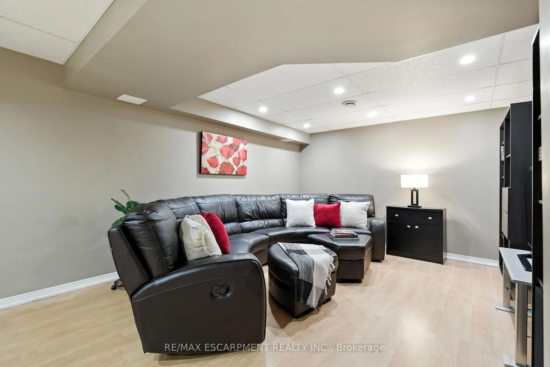 Photo 33 of 88 Grindstone Way, Hamilton, Waterdown — HOMEH