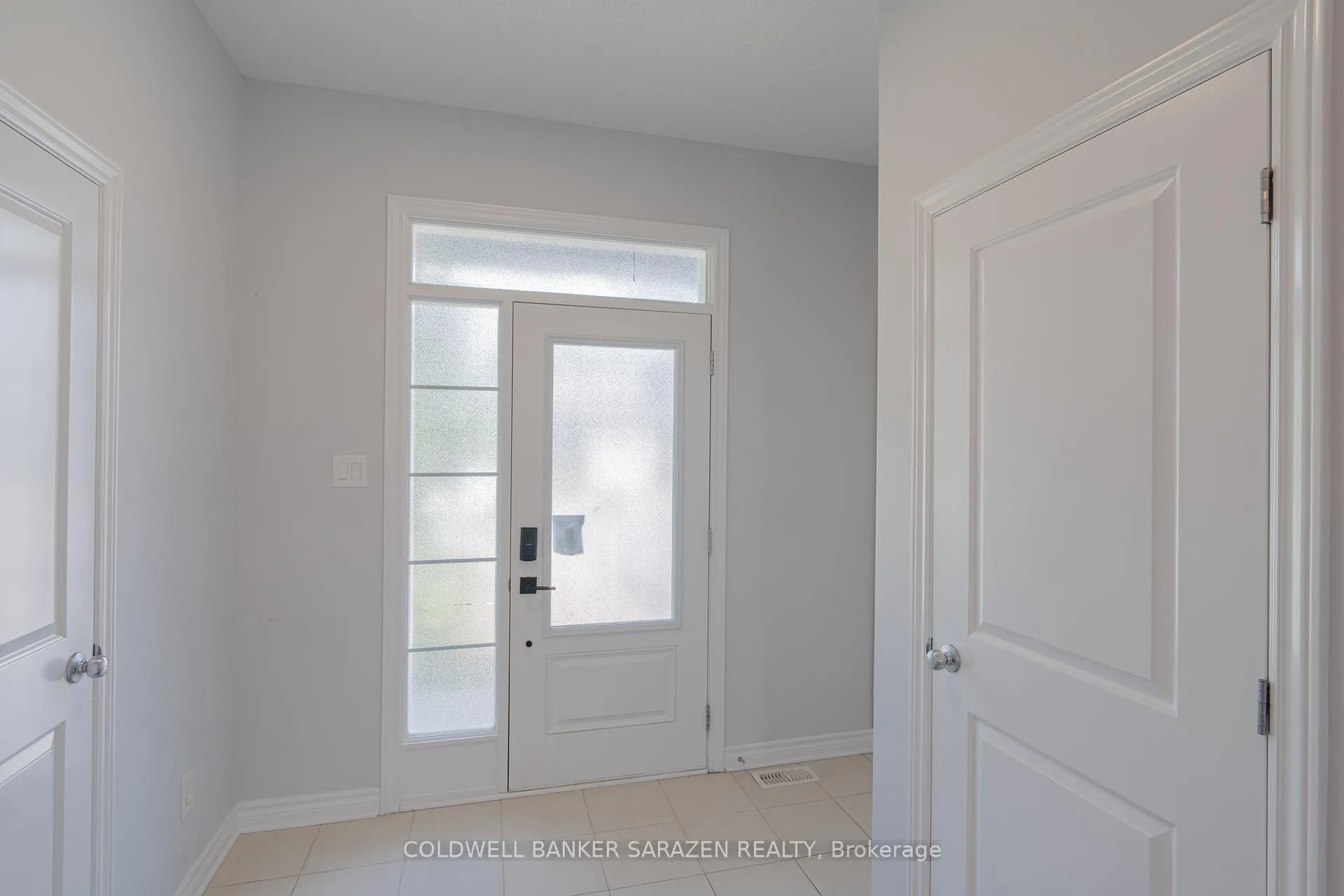 Photo 4 of 149 Westover Crescent, Ottawa, Kanata - Kanata Lakes/Heritage Hills — HOMEH