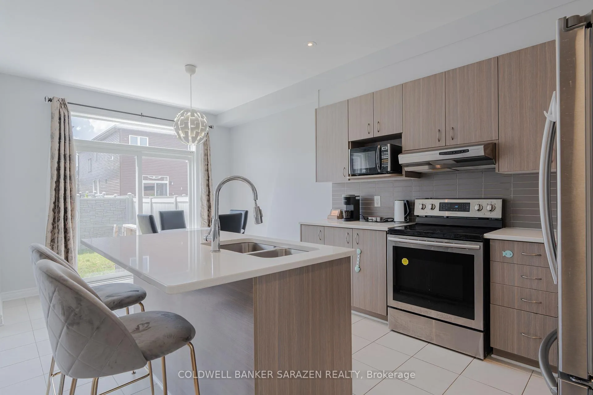 Photo 9 of 149 Westover Crescent, Ottawa, Kanata - Kanata Lakes/Heritage Hills — HOMEH