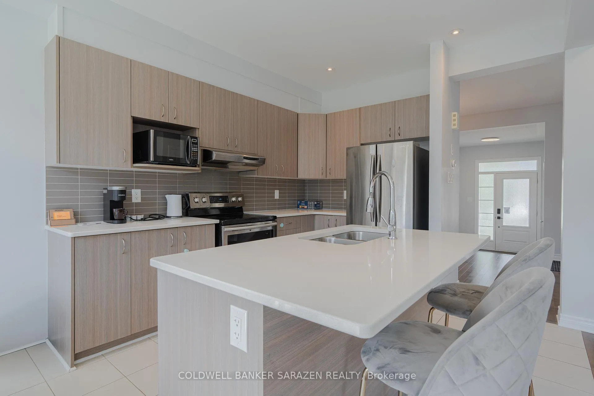 Photo 10 of 149 Westover Crescent, Ottawa, Kanata - Kanata Lakes/Heritage Hills — HOMEH