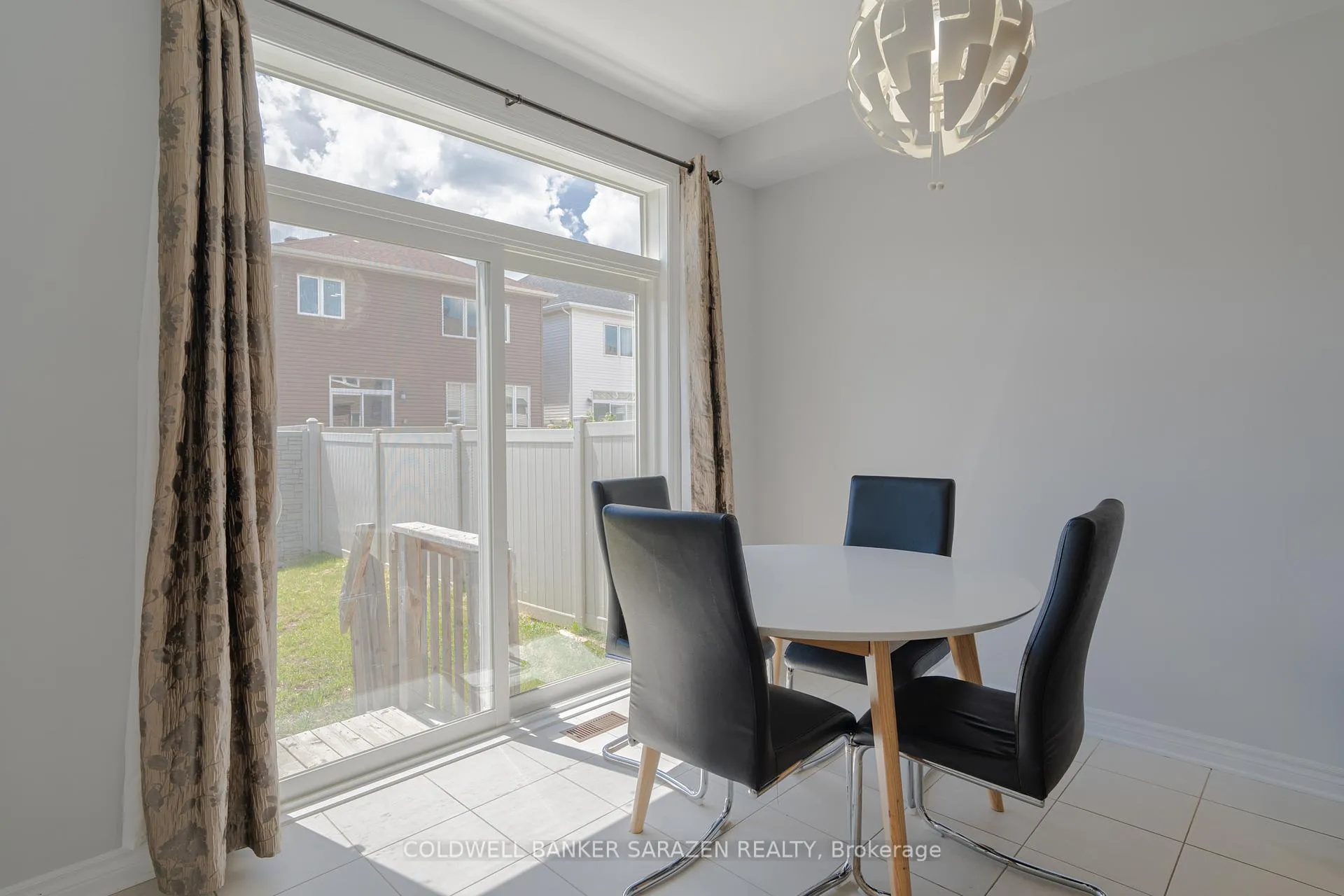 Photo 11 of 149 Westover Crescent, Ottawa, Kanata - Kanata Lakes/Heritage Hills — HOMEH