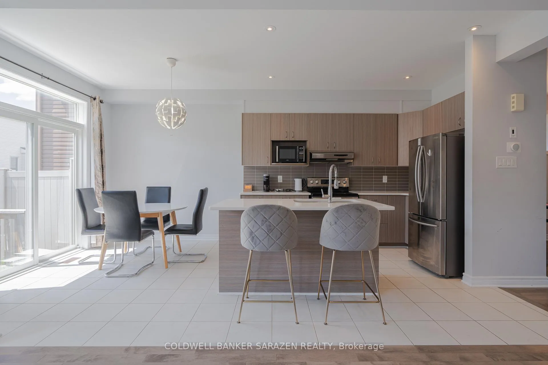 Photo 14 of 149 Westover Crescent, Ottawa, Kanata - Kanata Lakes/Heritage Hills — HOMEH