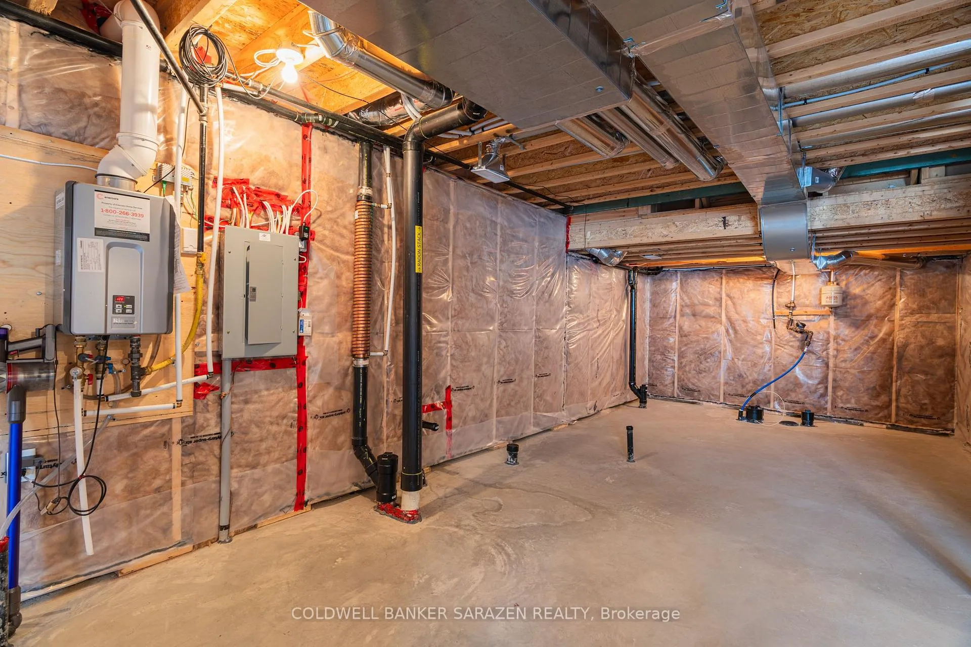 Photo 34 of 149 Westover Crescent, Ottawa, Kanata - Kanata Lakes/Heritage Hills — HOMEH