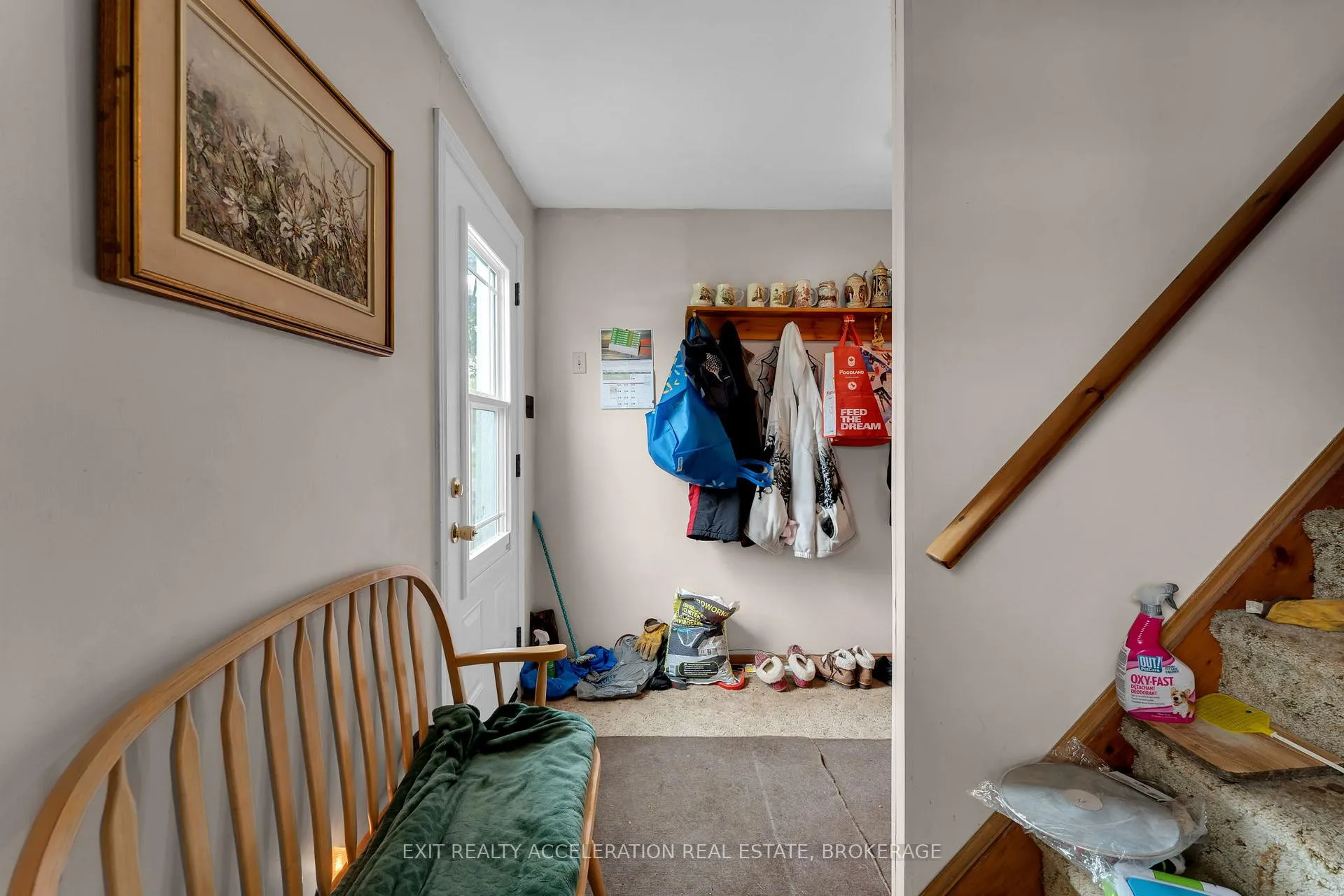 Photo 5 of 1407 Doyle Road, Loyalist, Lennox and Addington - South — HOMEH