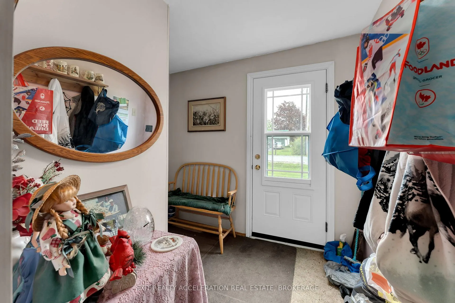 Photo 7 of 1407 Doyle Road, Loyalist, Lennox and Addington - South — HOMEH