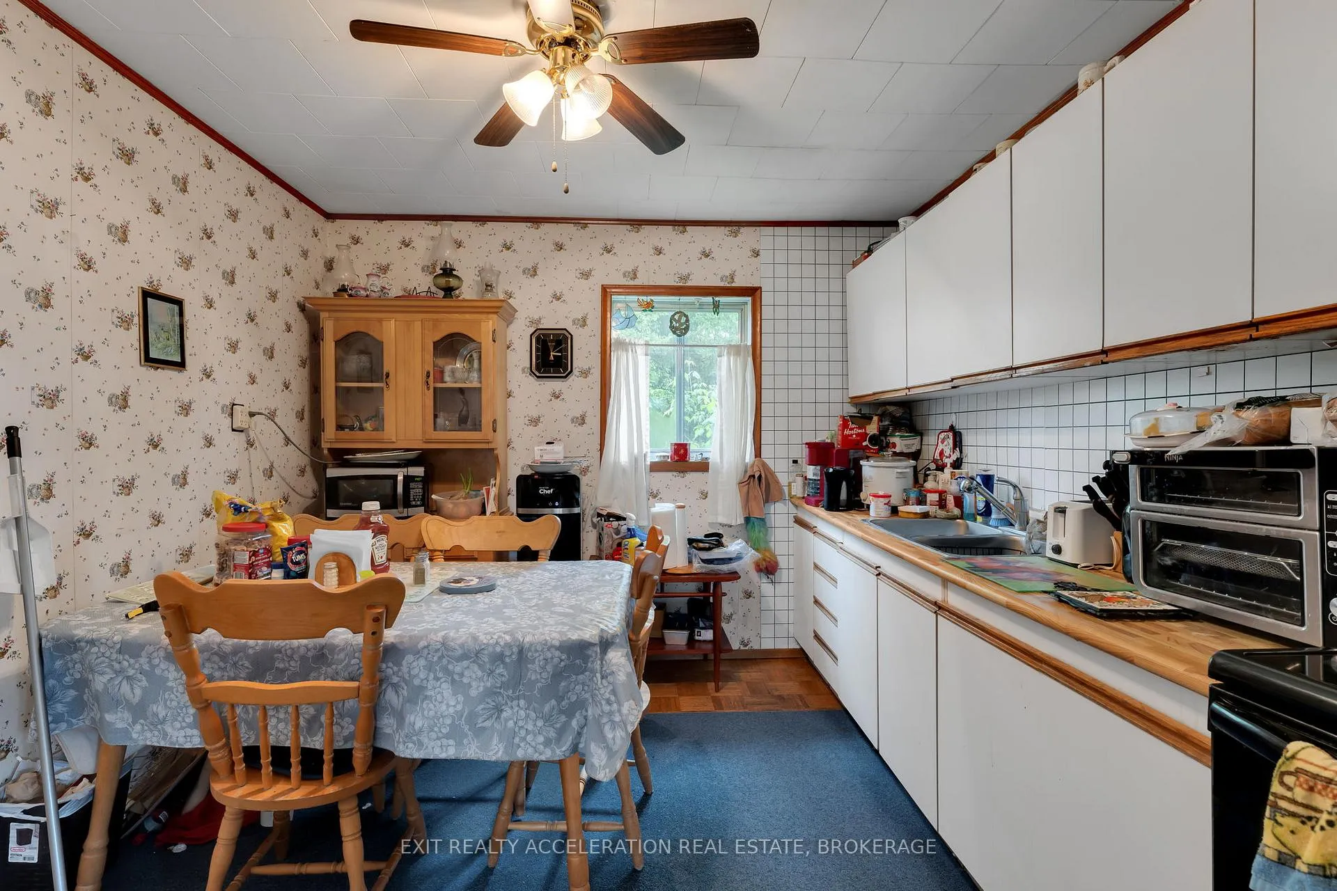 Photo 14 of 1407 Doyle Road, Loyalist, Lennox and Addington - South — HOMEH