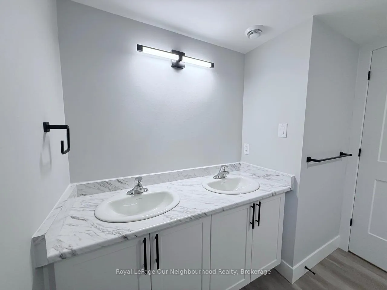 Photo 18 of Unit Lower, 1382 Leighton Road, Peterborough, Northcrest Ward 5 — HOMEH