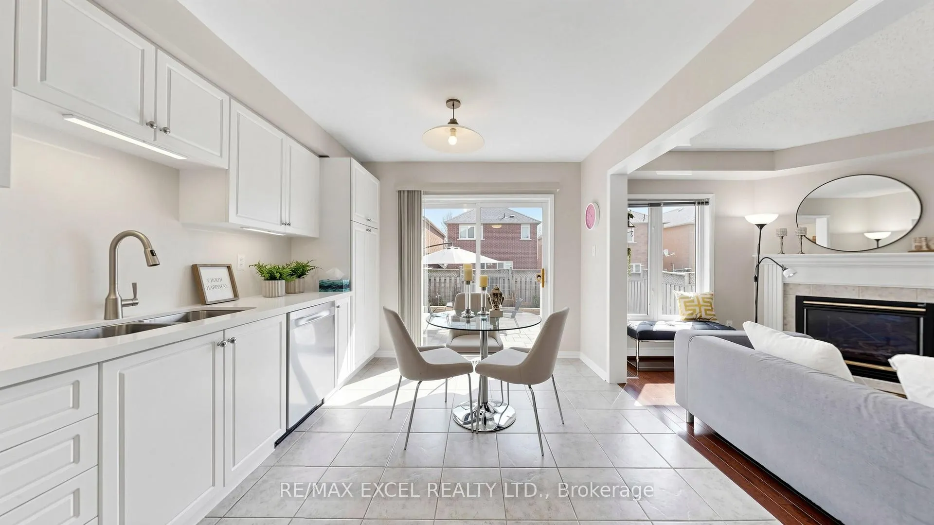 Photo 17 of 70 Stella Drive, Markham, Middlefield — HOMEH