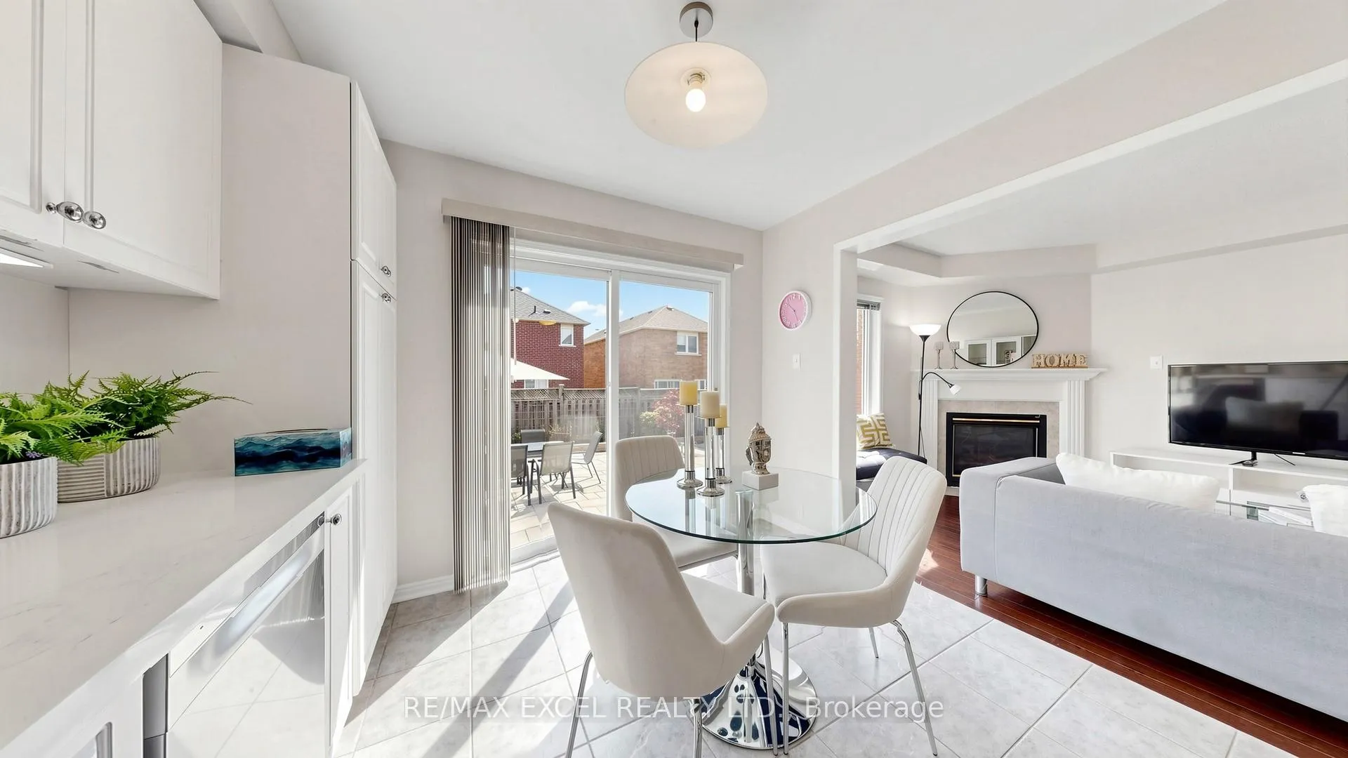 Photo 19 of 70 Stella Drive, Markham, Middlefield — HOMEH