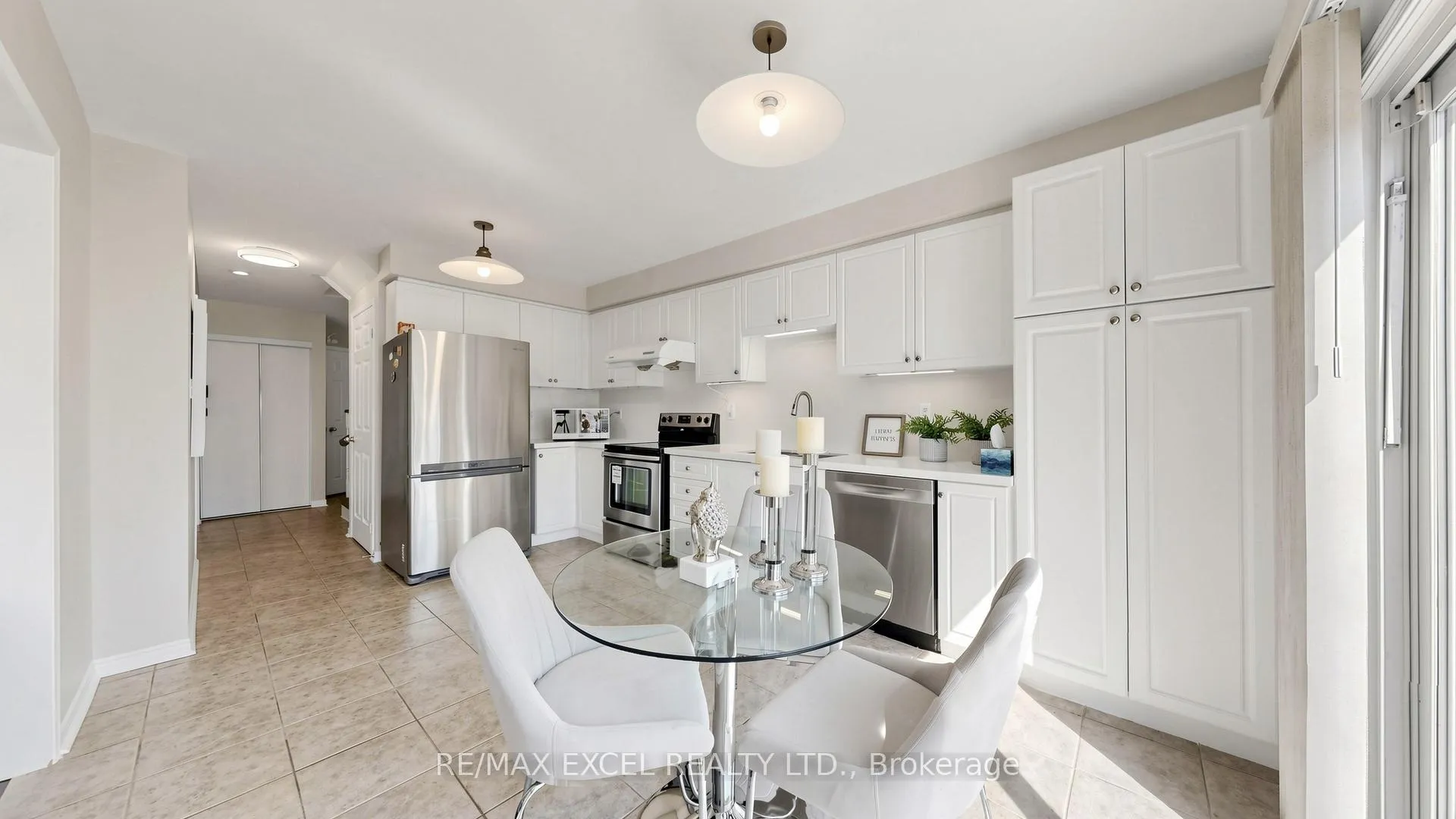 Photo 20 of 70 Stella Drive, Markham, Middlefield — HOMEH