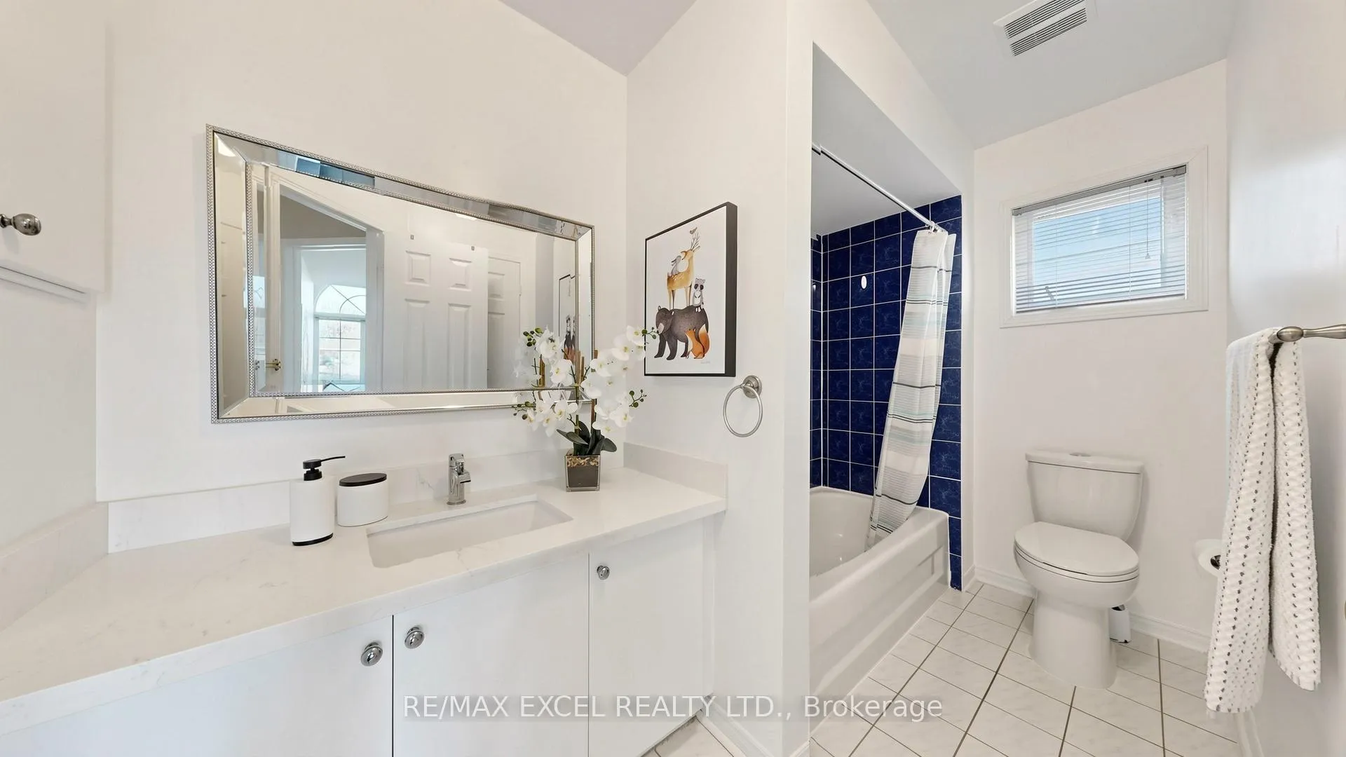 Photo 35 of 70 Stella Drive, Markham, Middlefield — HOMEH
