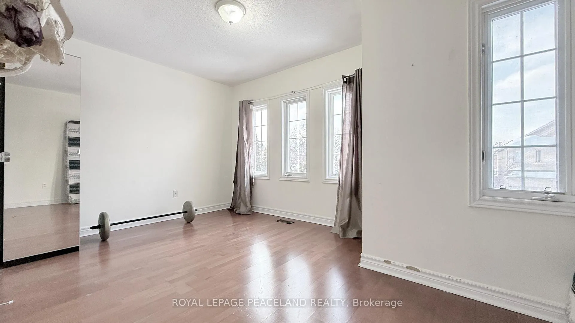 Photo 20 of 110 Annina Crescent, Markham, Village Green-South Unionville — HOMEH